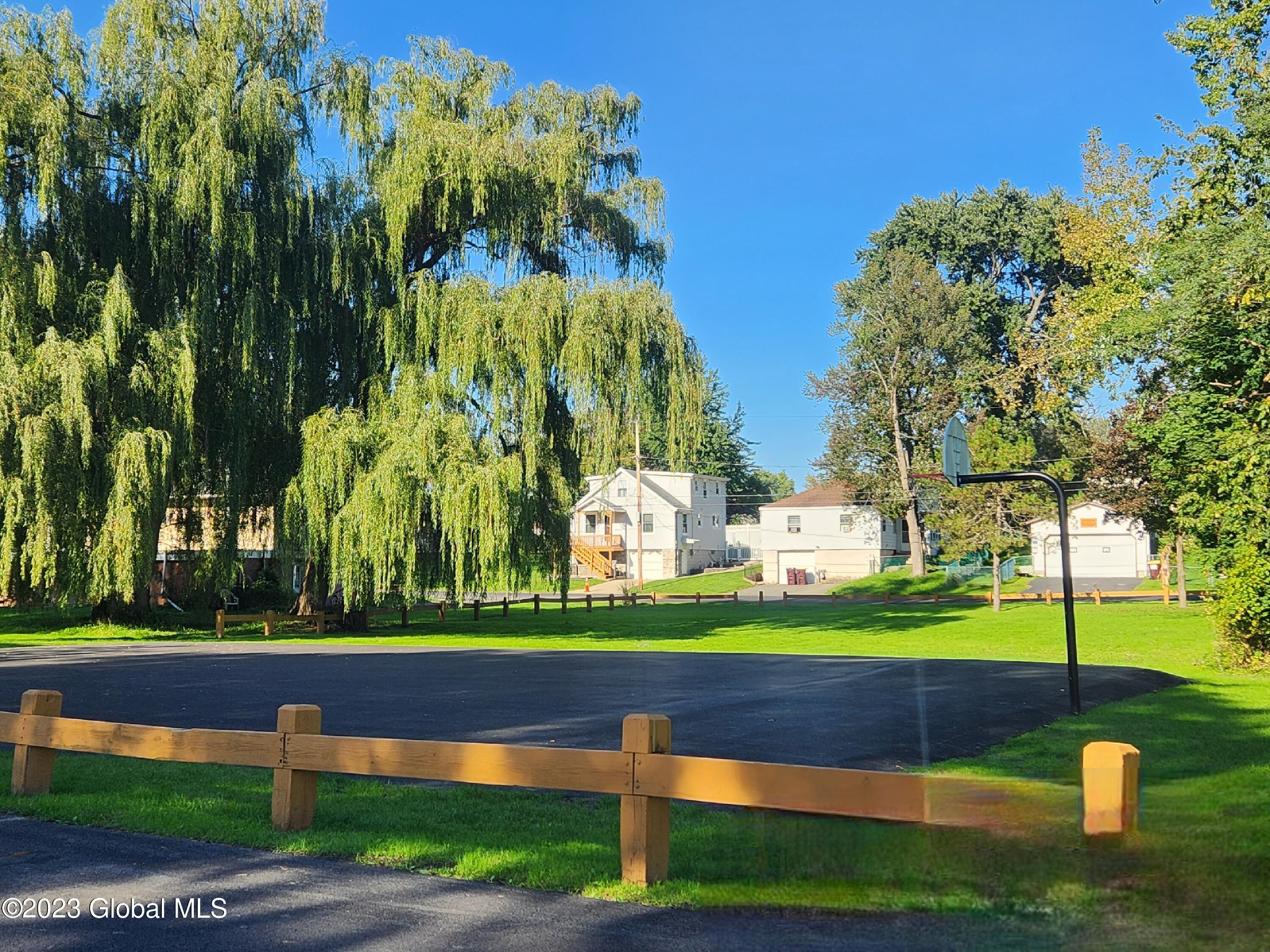 11 New Jersey Avenue