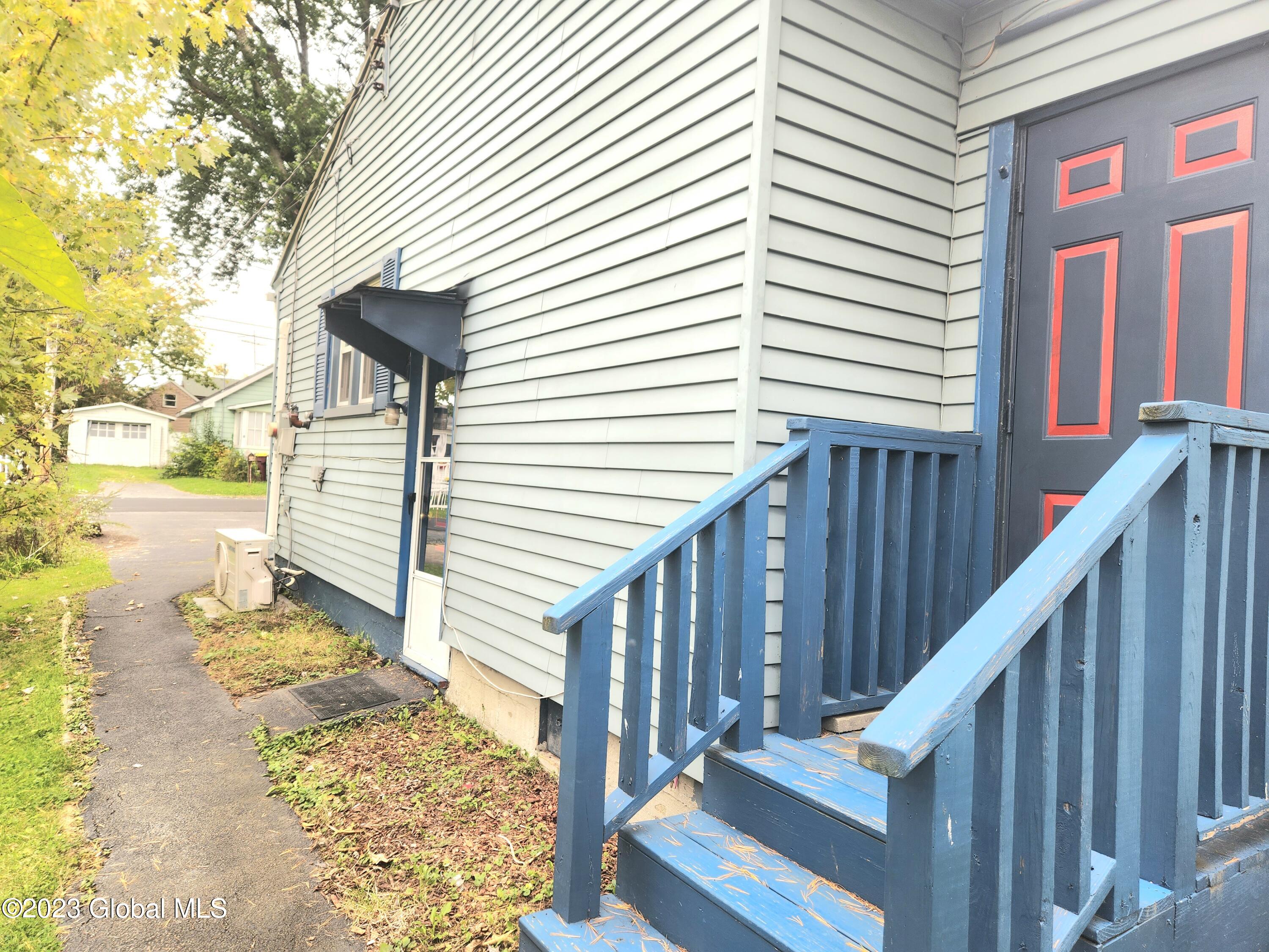 11 New Jersey Avenue