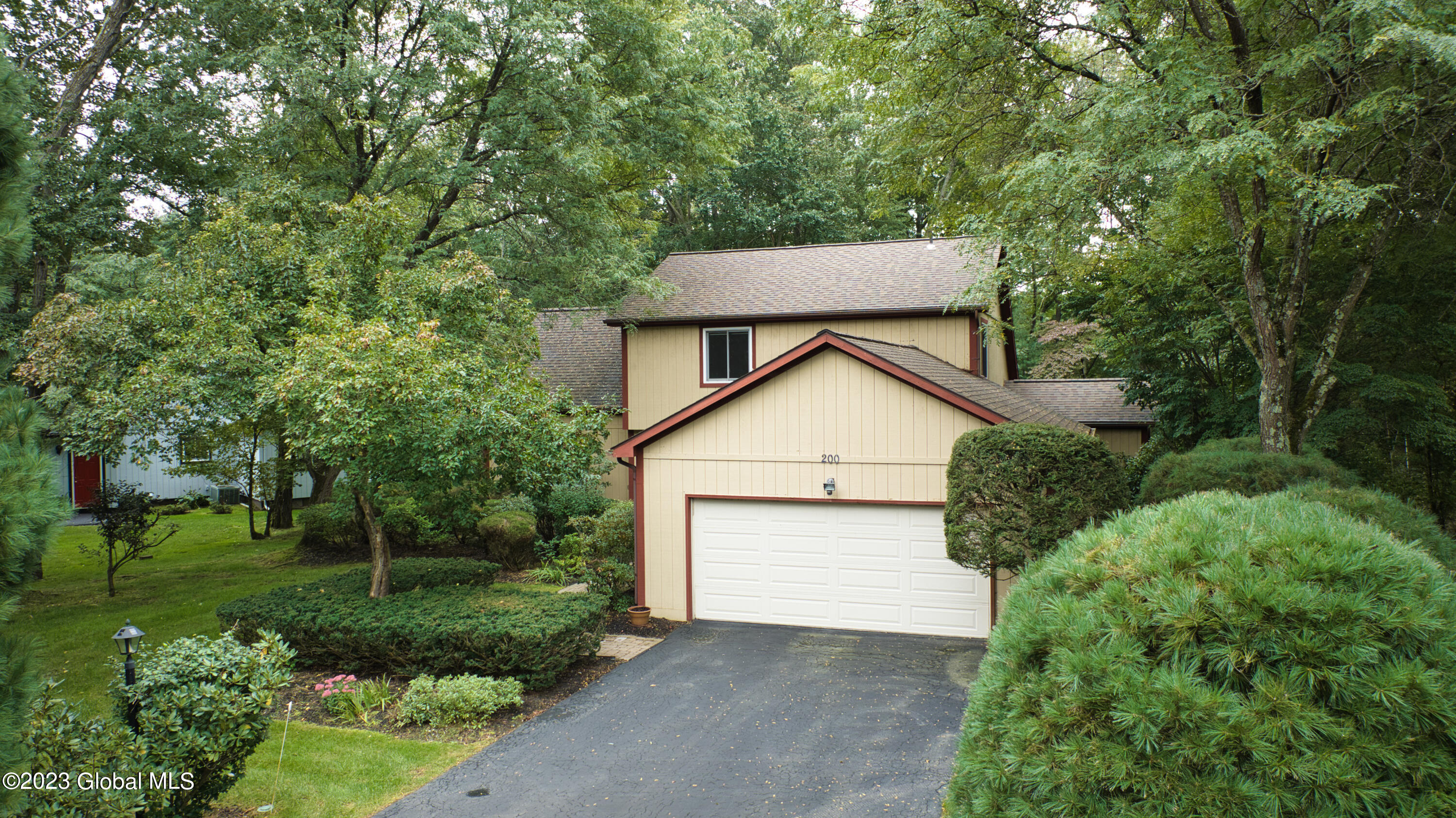 200 Lancashire Place