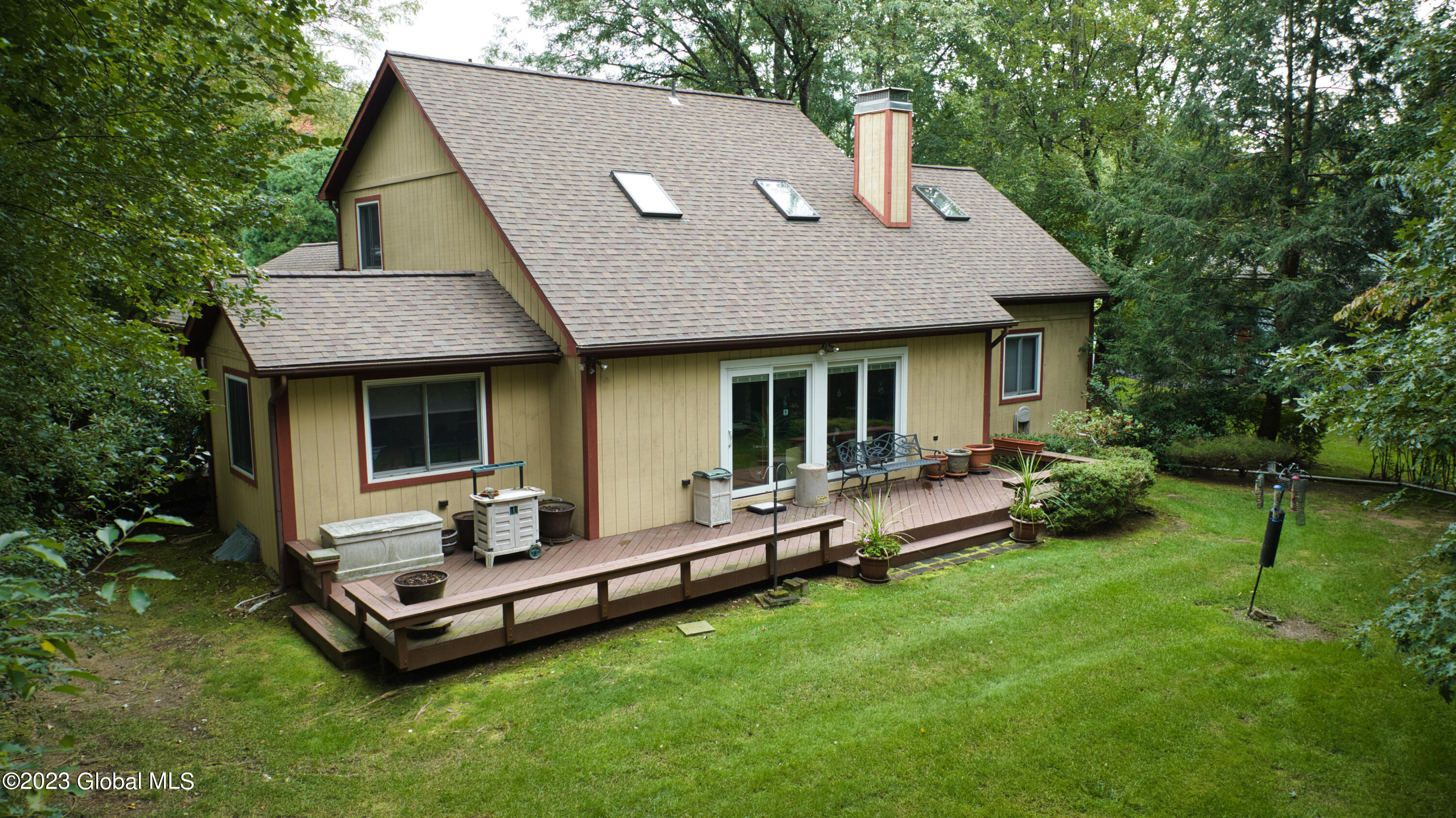 200 Lancashire Place