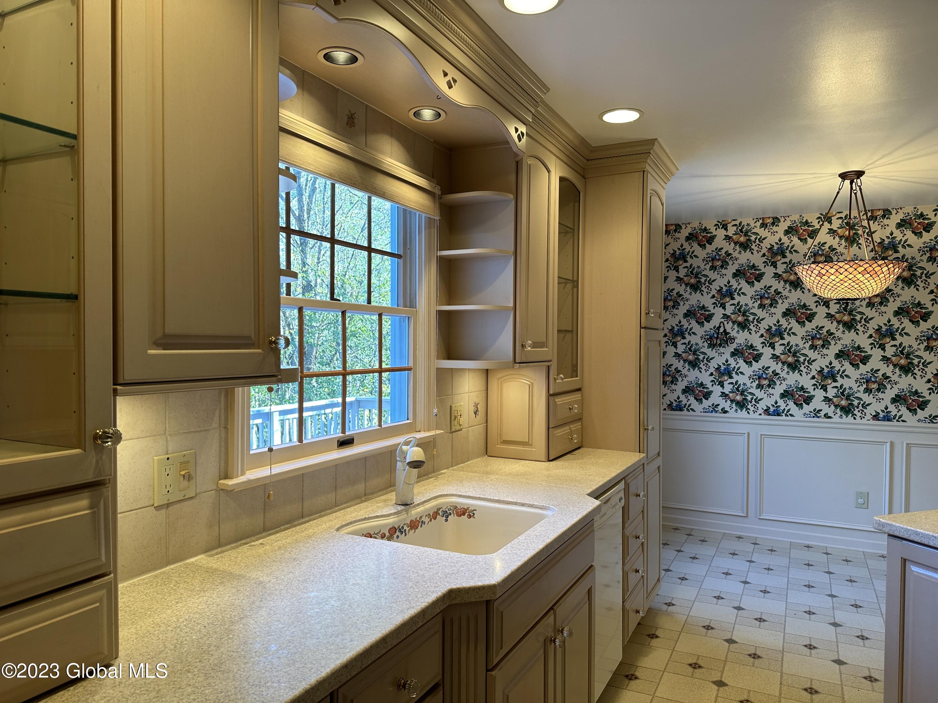 1308 Fox Hollow Road