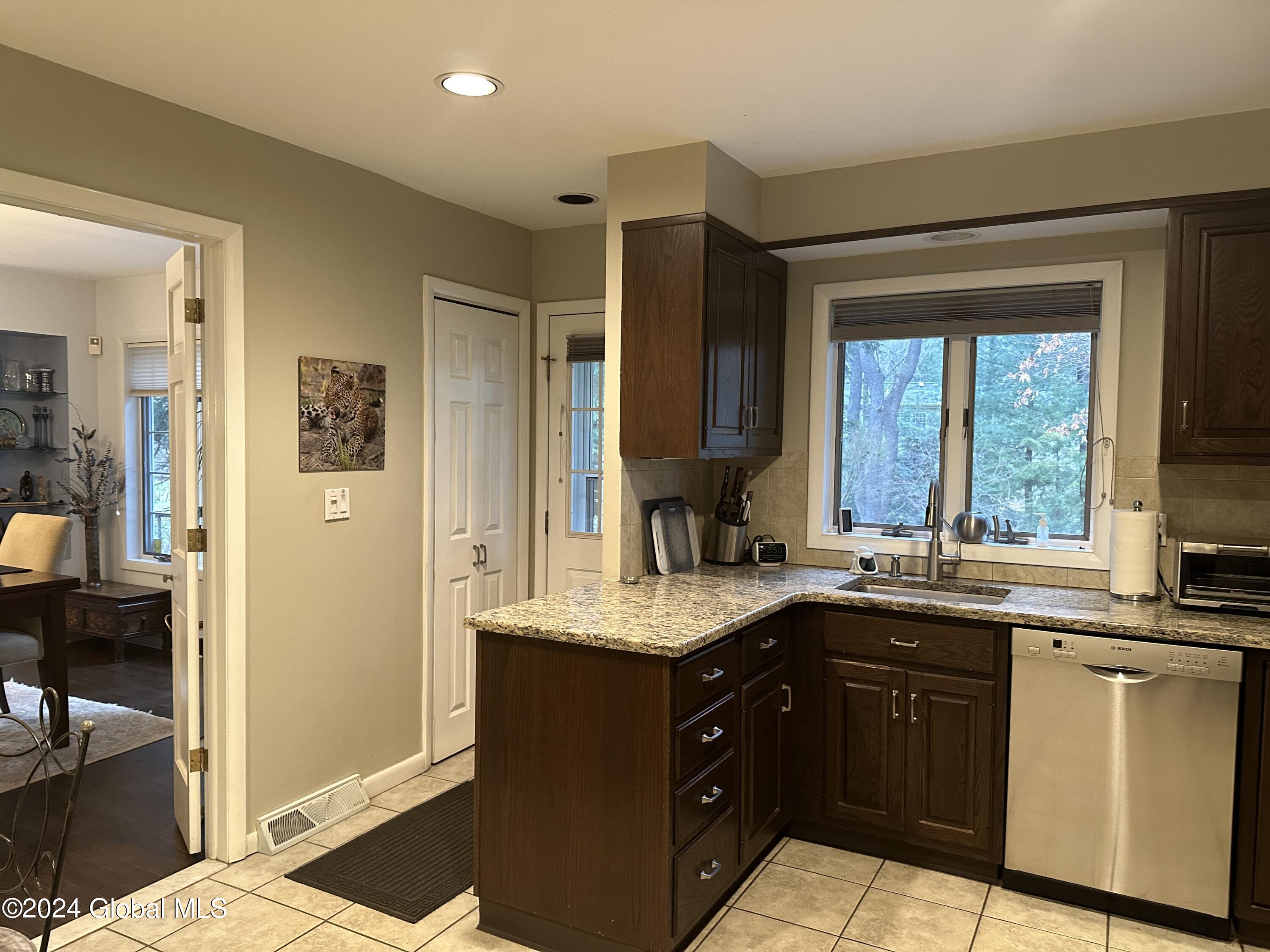 929 Northumberland Drive