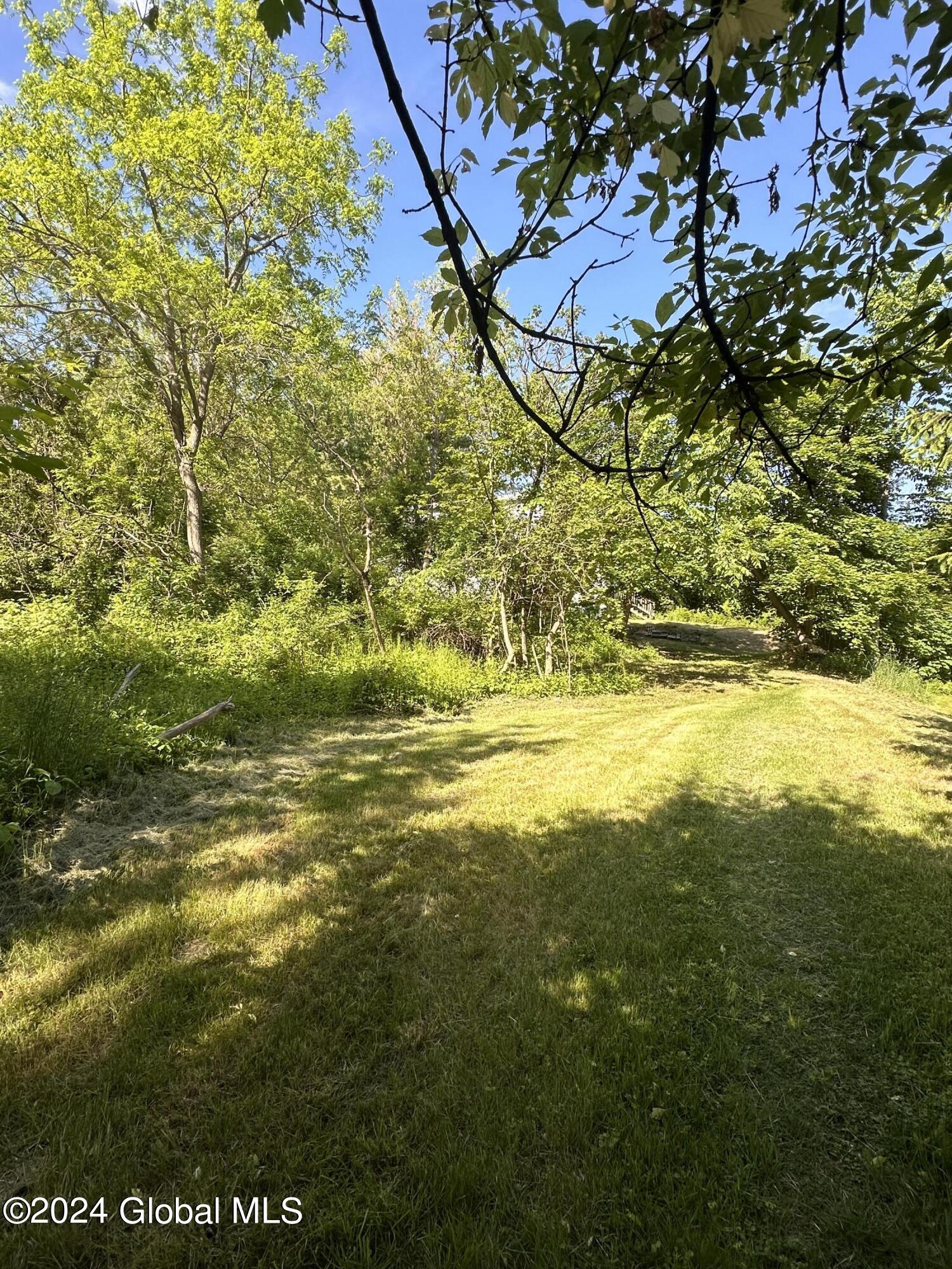 1255 Delaware Turnpike