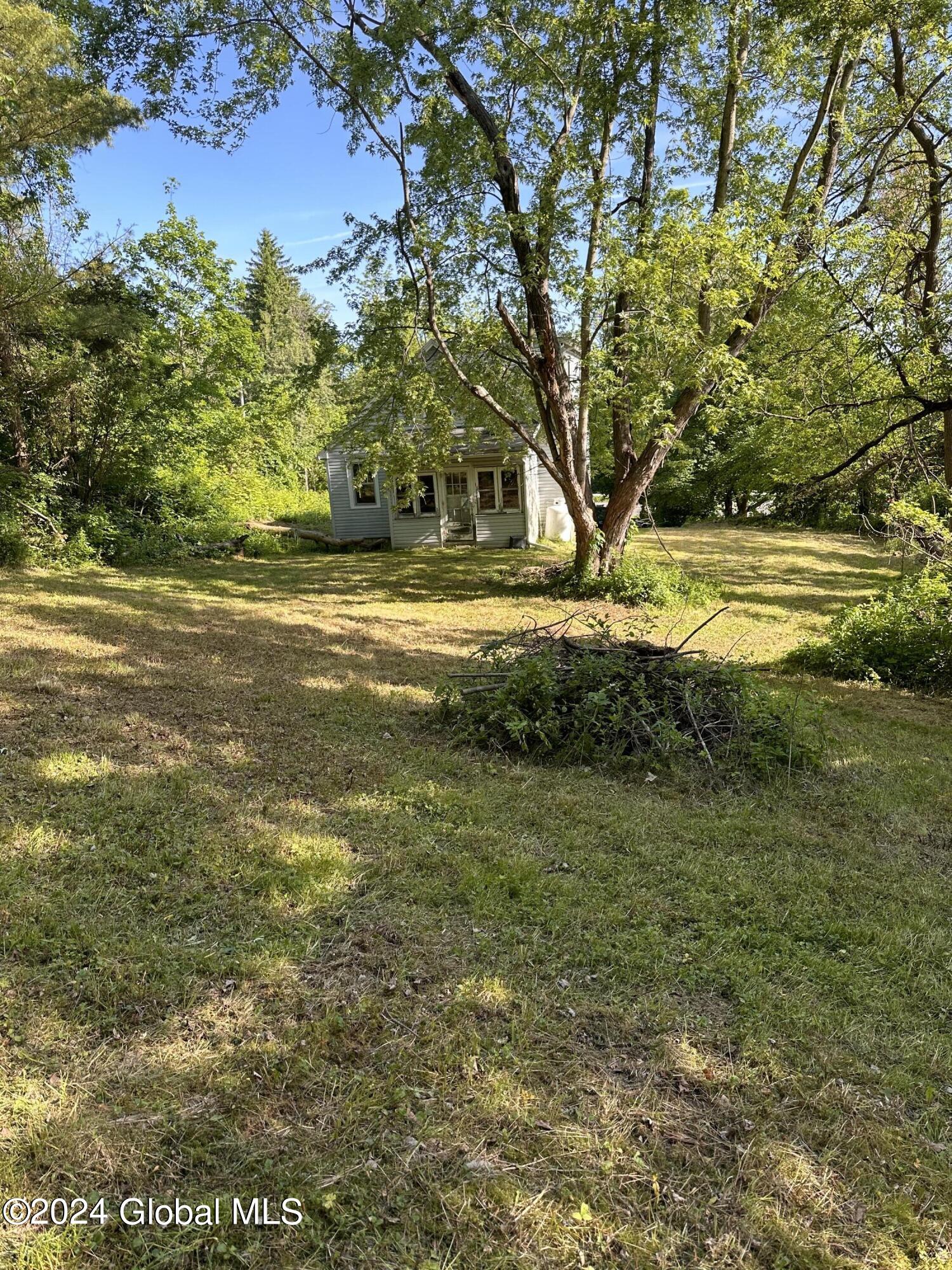 1255 Delaware Turnpike