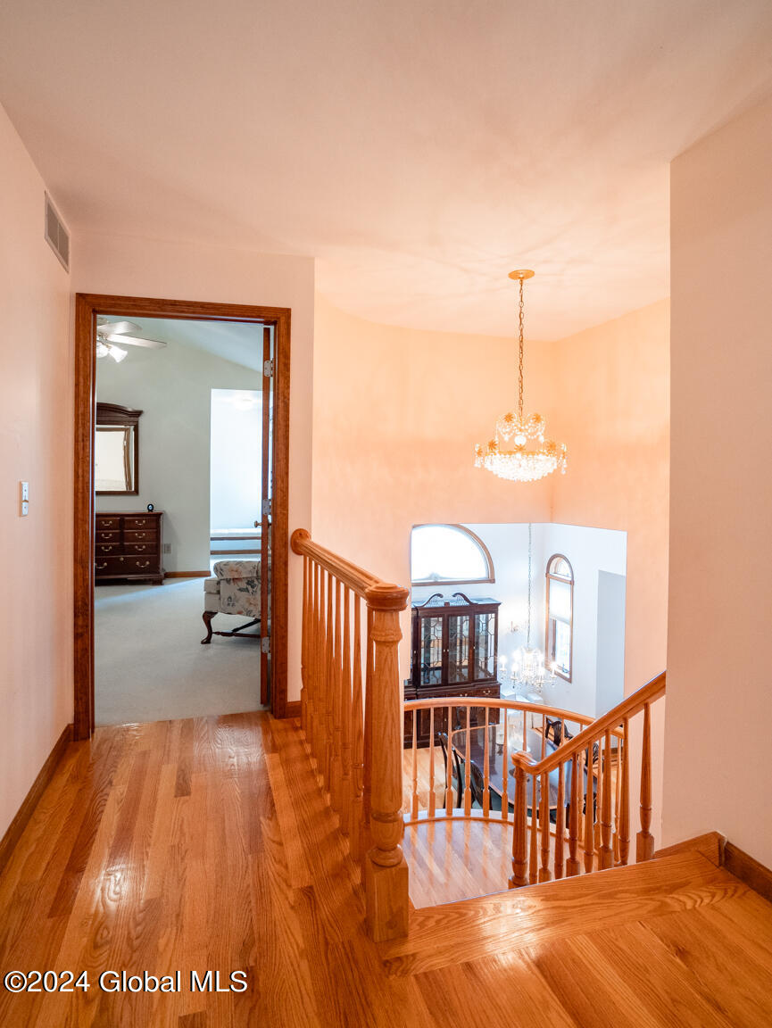 3087 New Williamsburg Drive