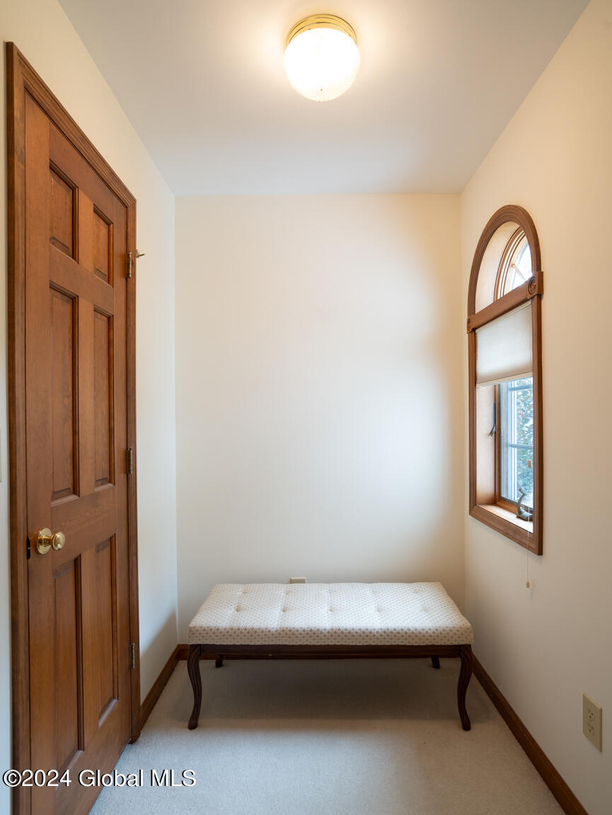 3087 New Williamsburg Drive