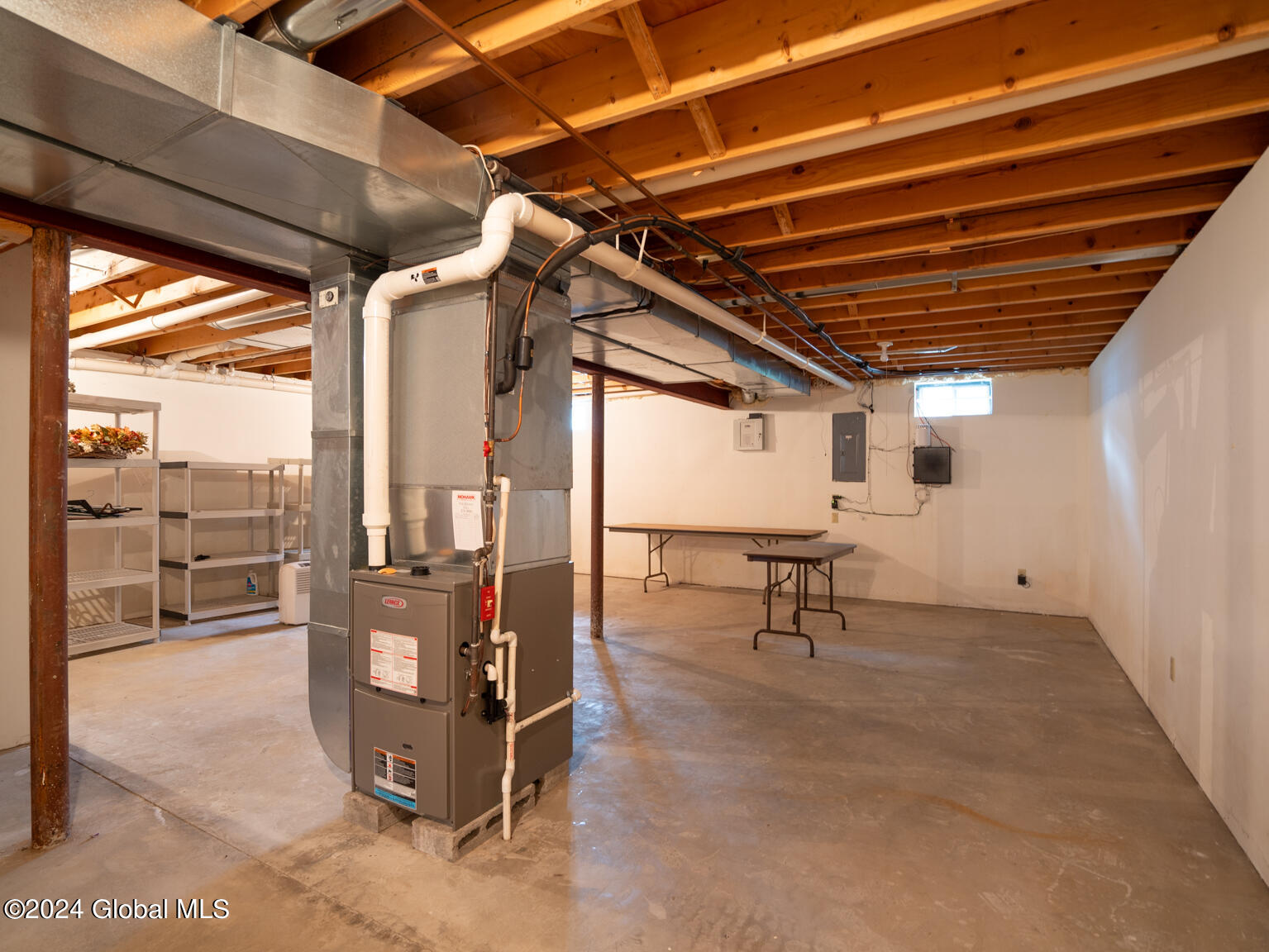 3087 New Williamsburg Drive