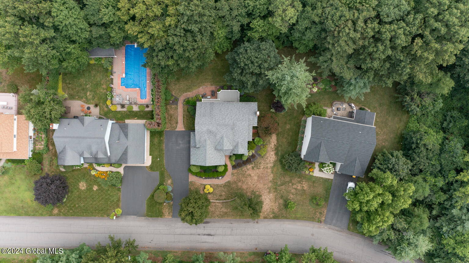 3087 New Williamsburg Drive