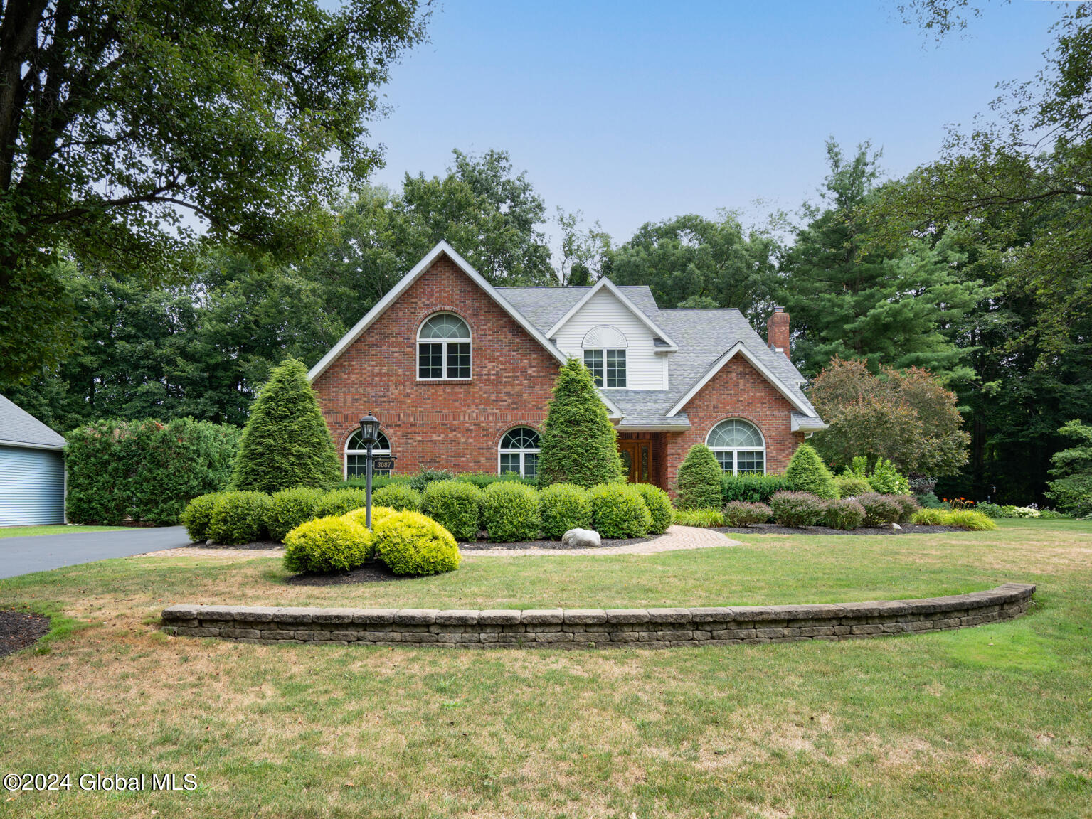 3087 New Williamsburg Drive