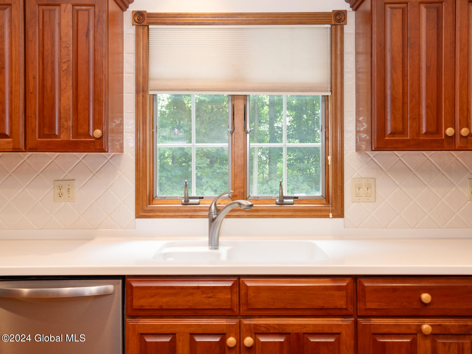 3087 New Williamsburg Drive