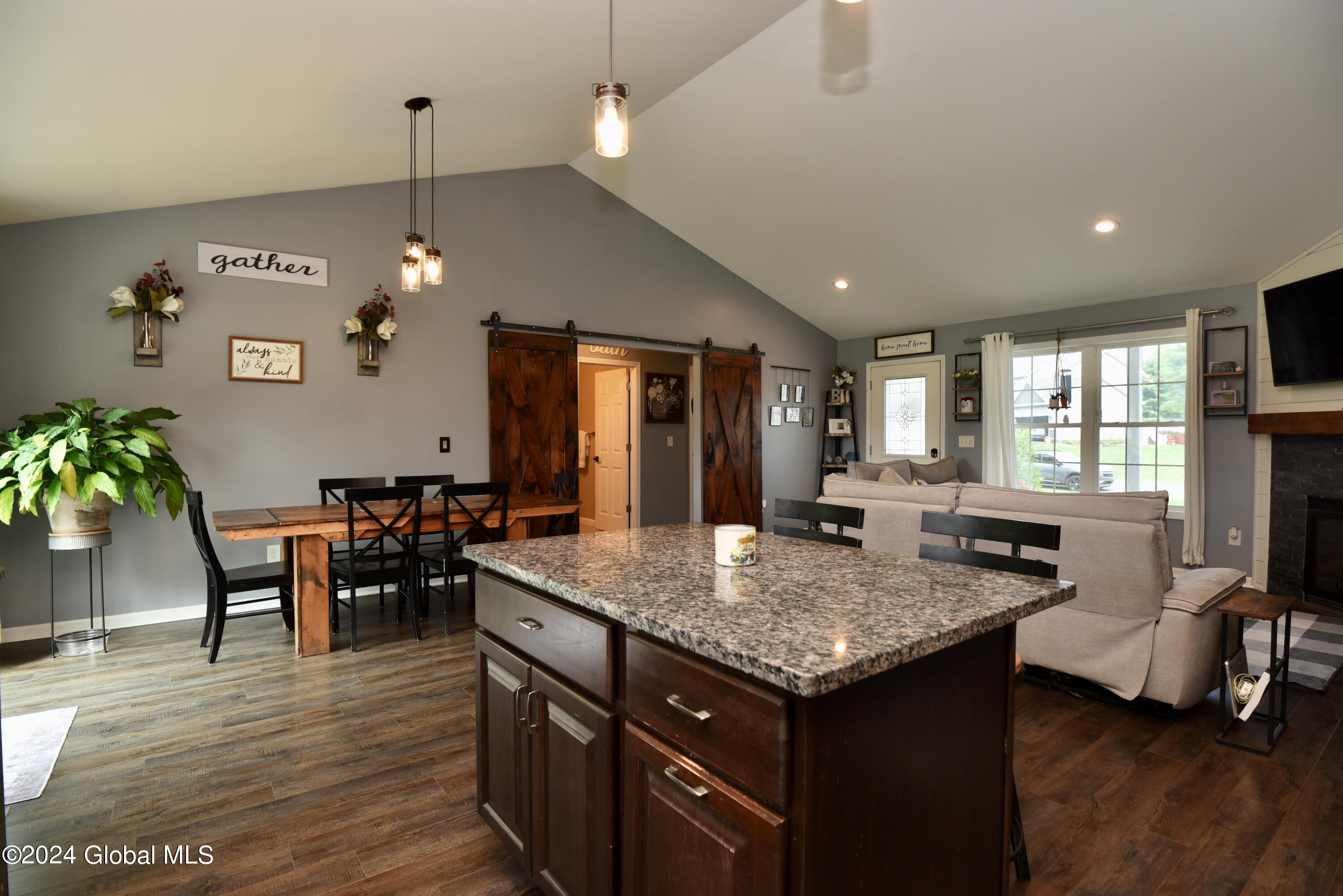 42 Wiley Way