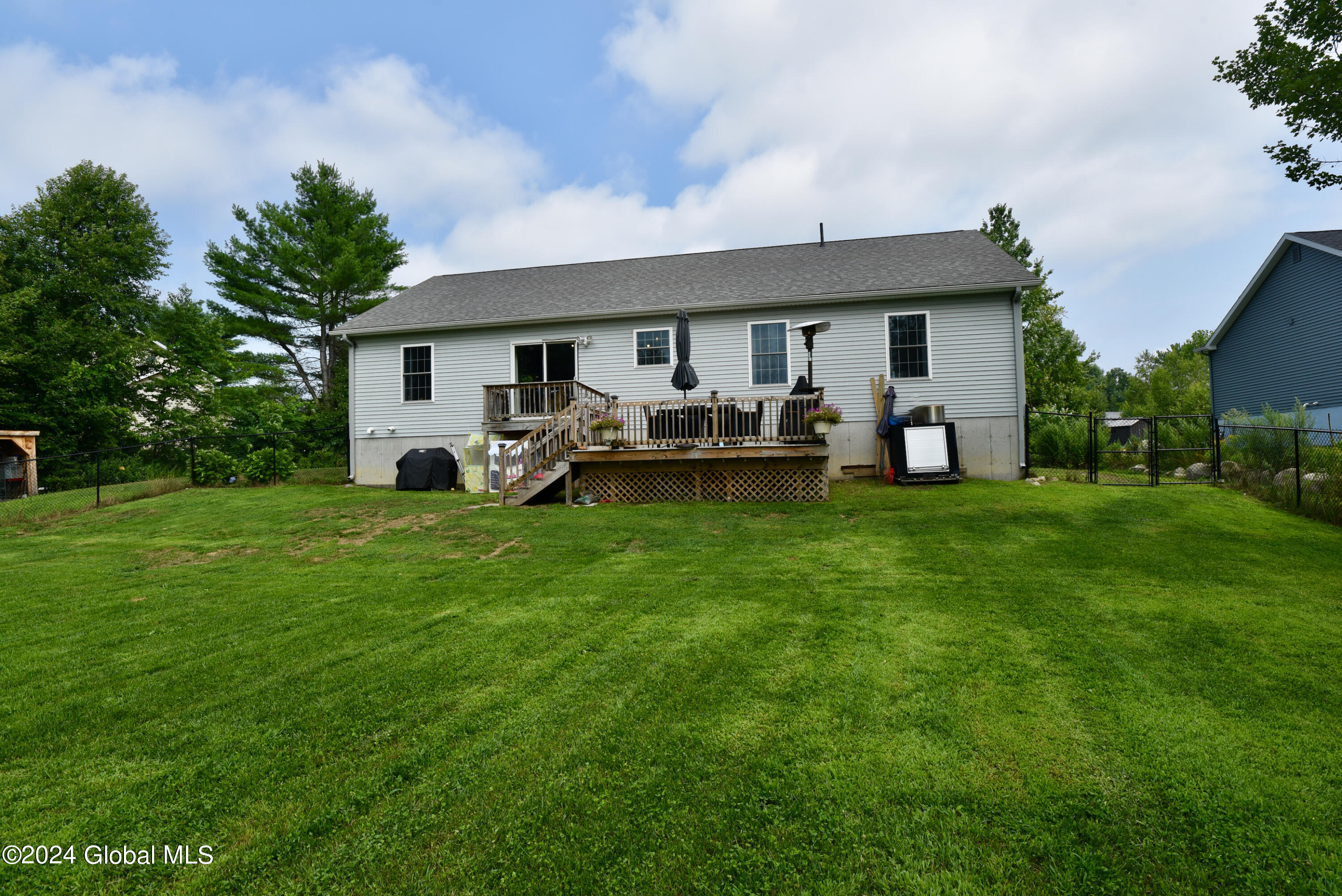 42 Wiley Way