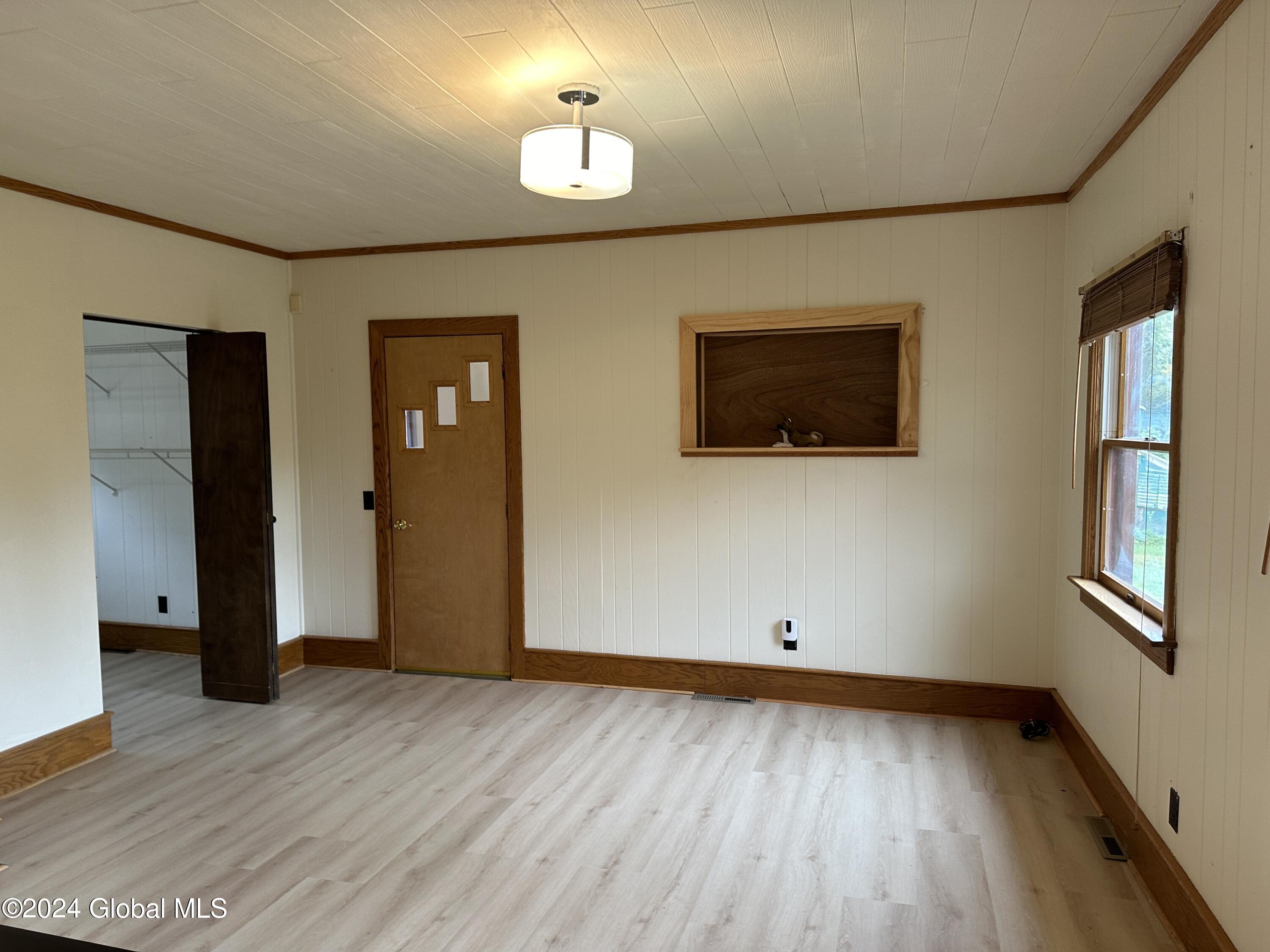 1537 Van Antwerp Road, Rear Unit