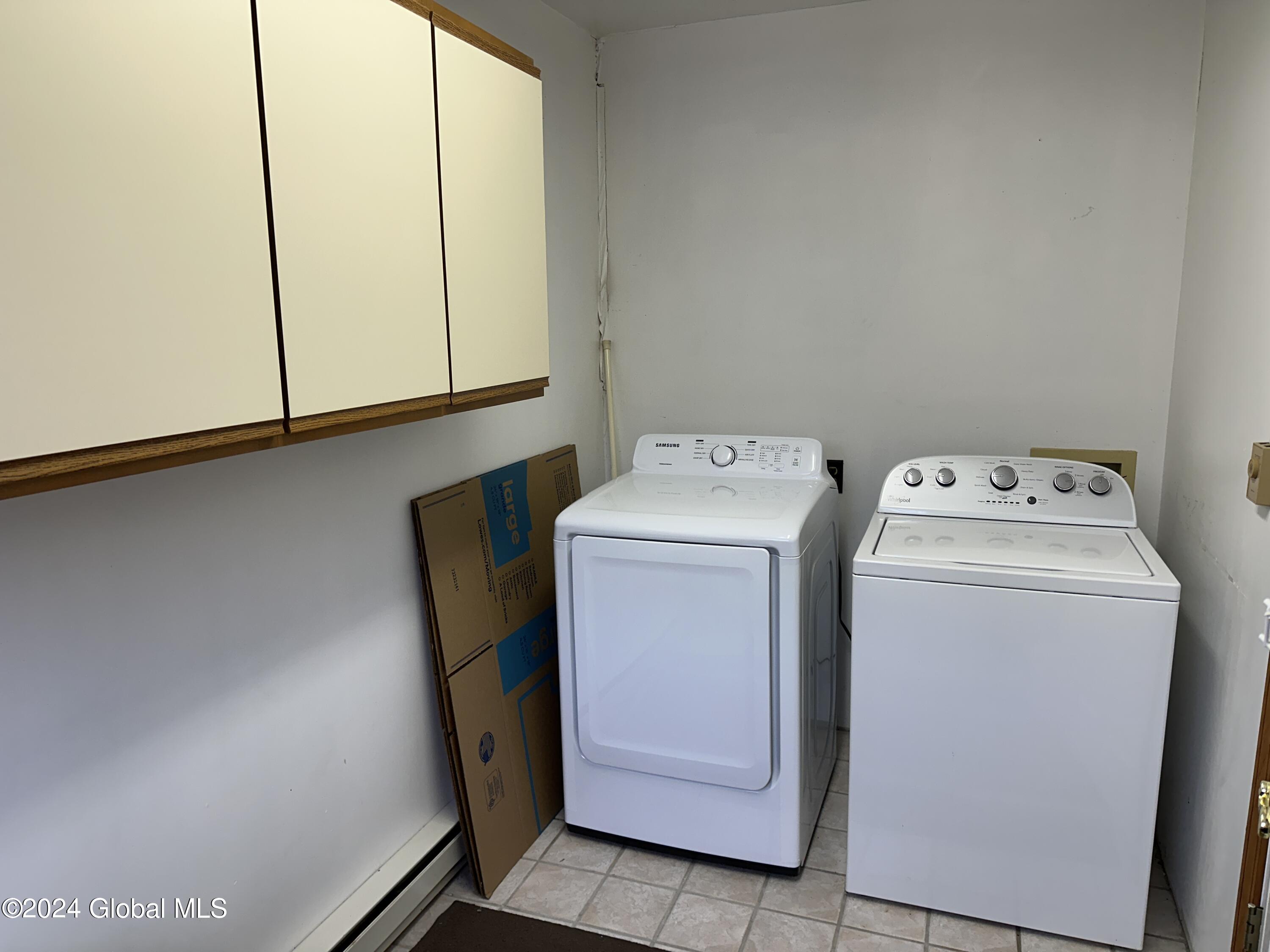 1537 Van Antwerp Road, Rear Unit