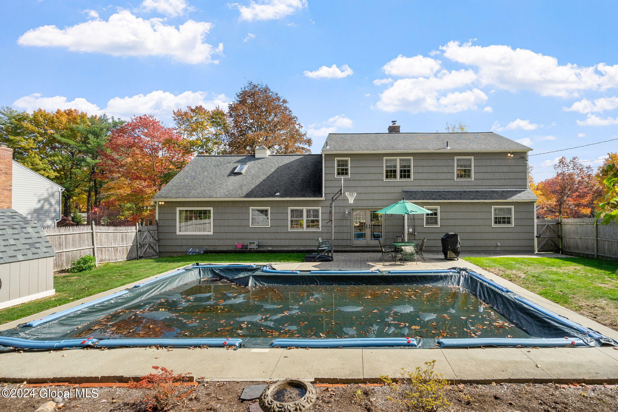 1349 Rosehill Boulevard