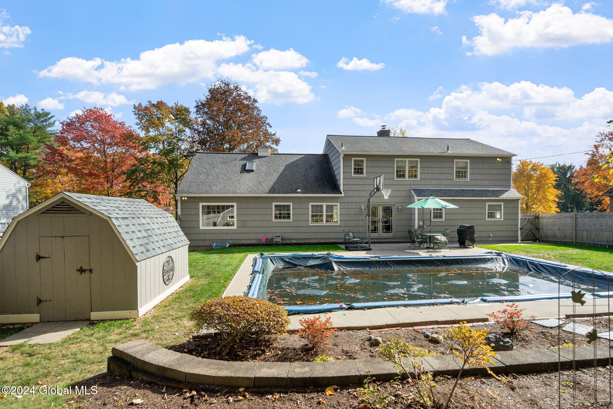 1349 Rosehill Boulevard