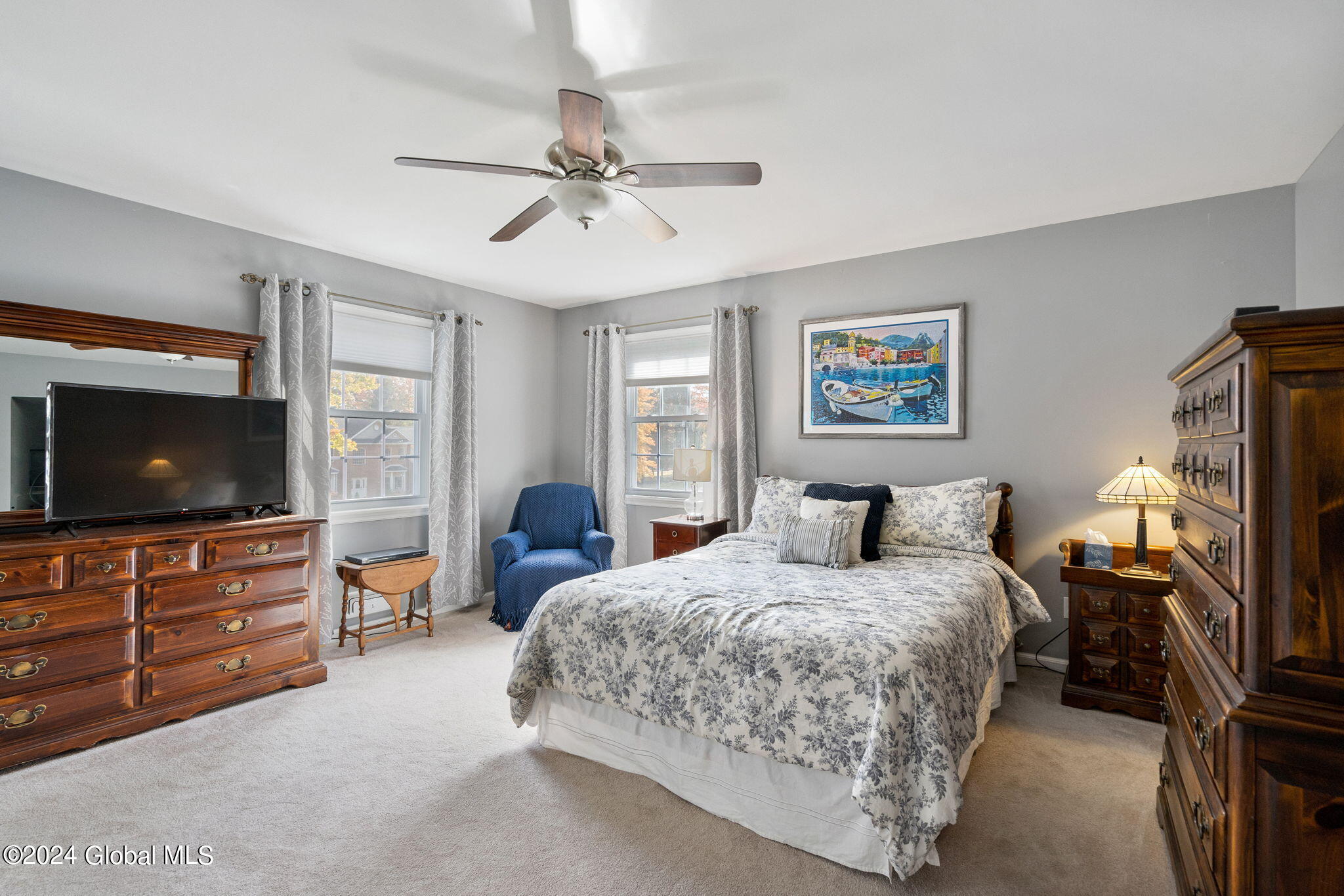 1349 Rosehill Boulevard