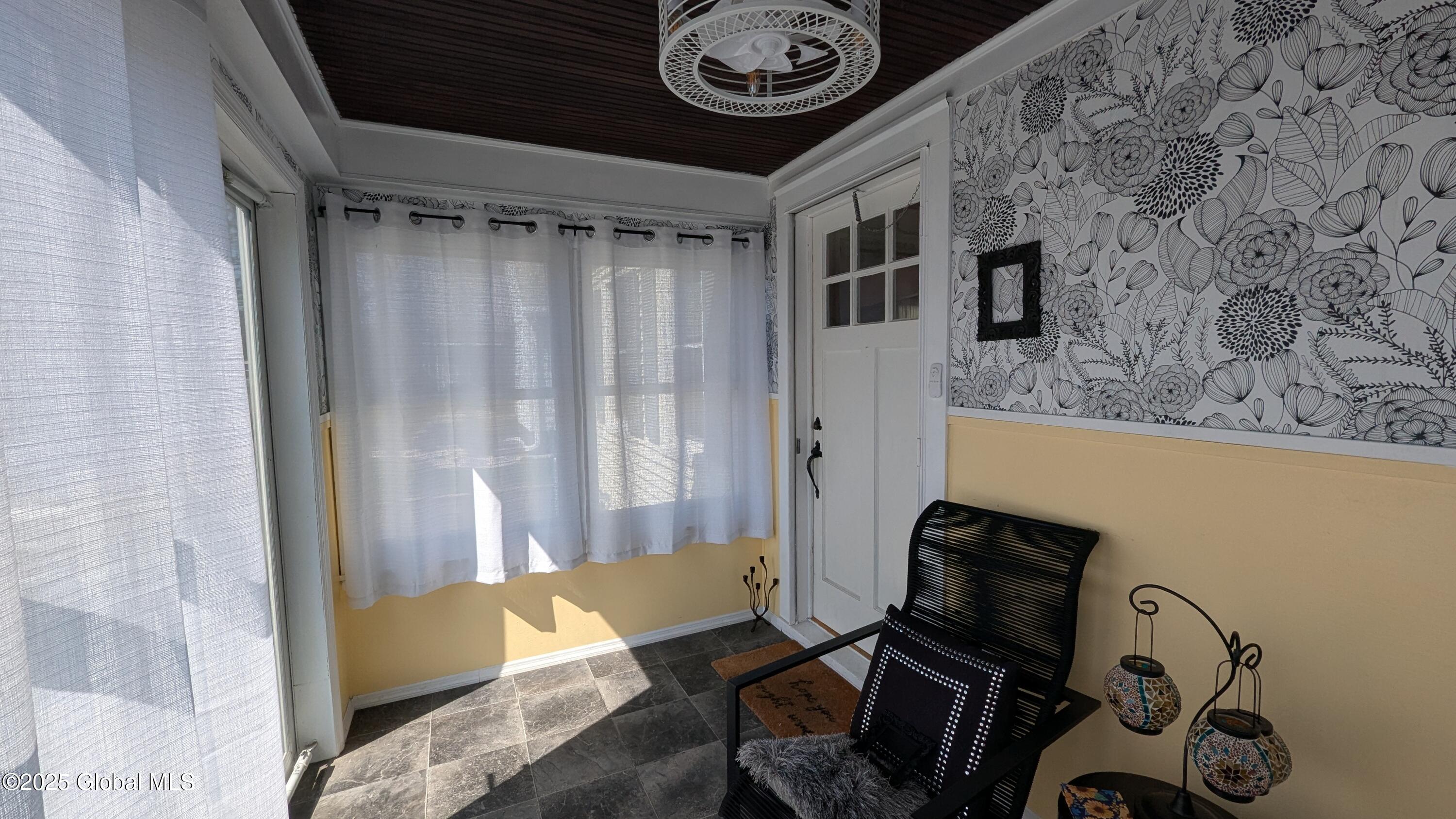 1854 Ferguson Street