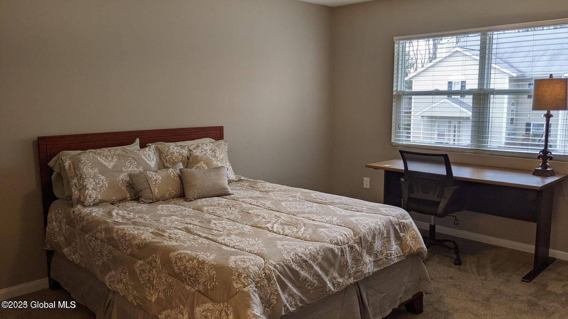 1006 Greenwich Drive, 6