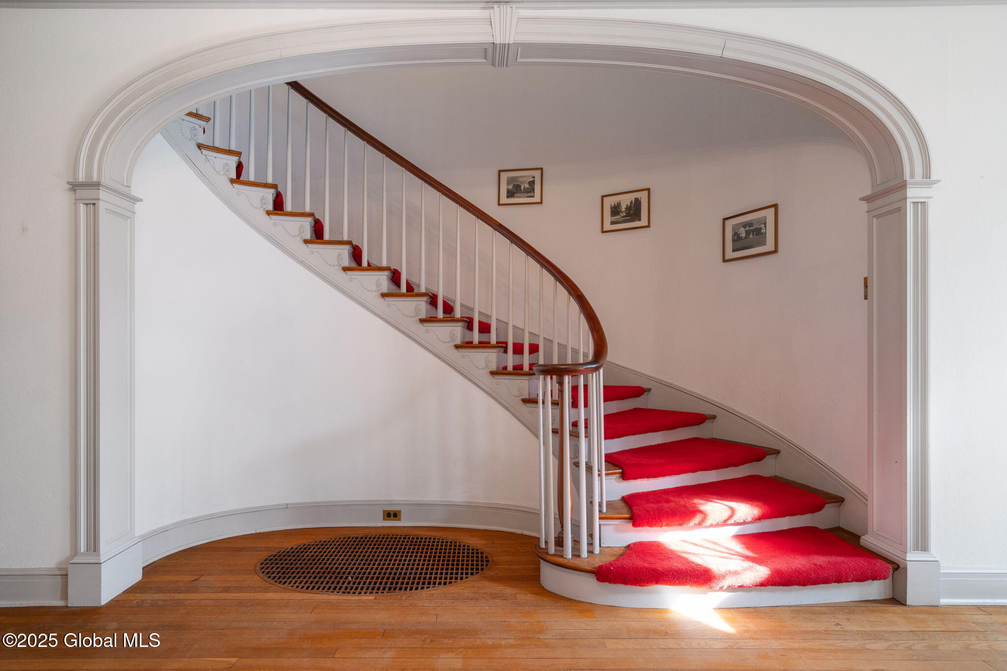 2125 Rosendale Road