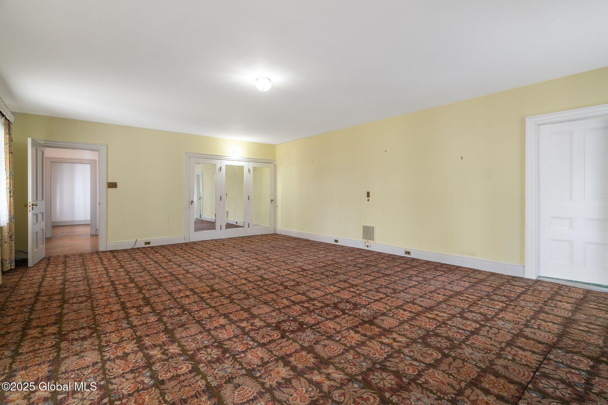 2125 Rosendale Road