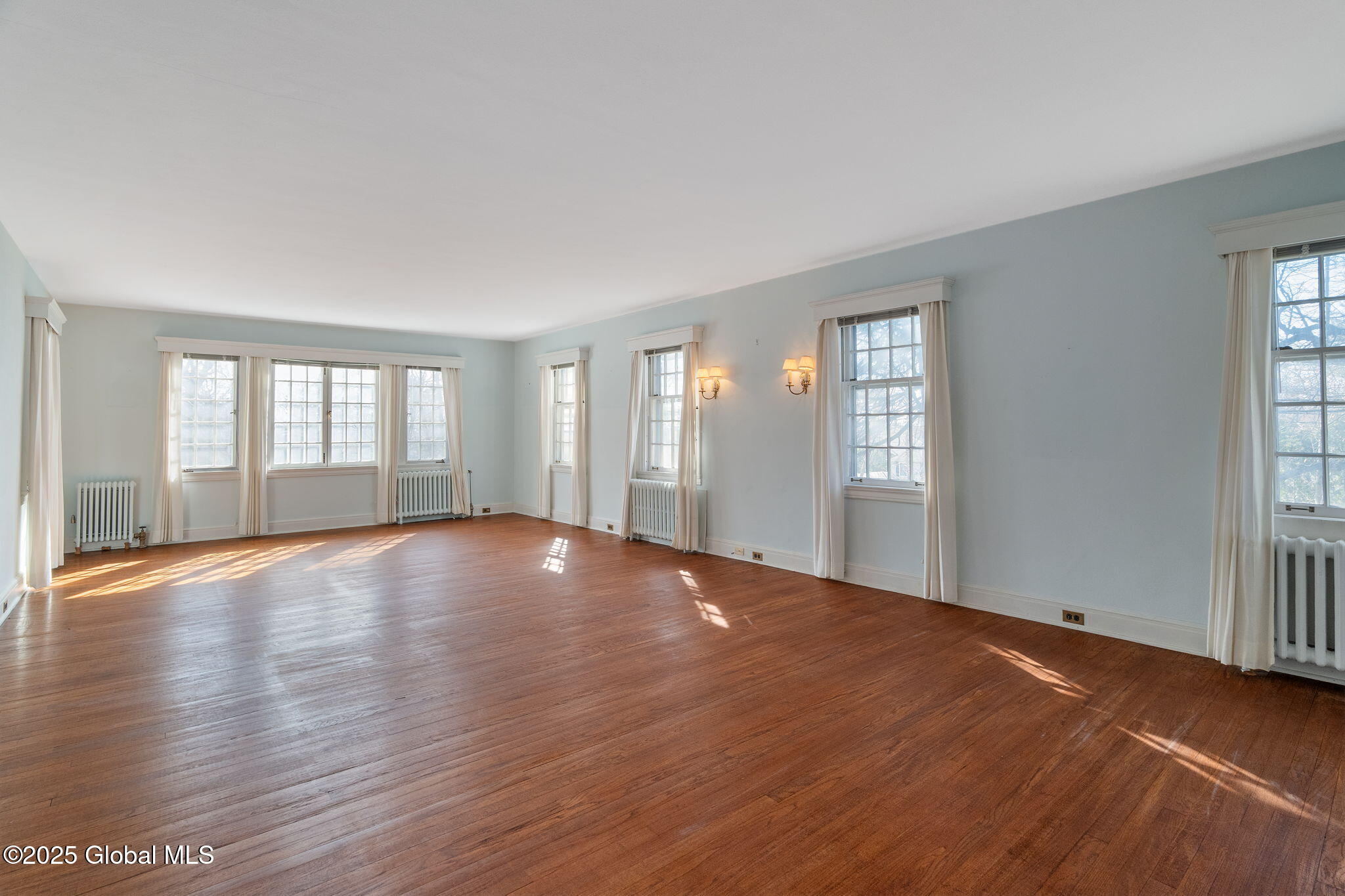 2125 Rosendale Road