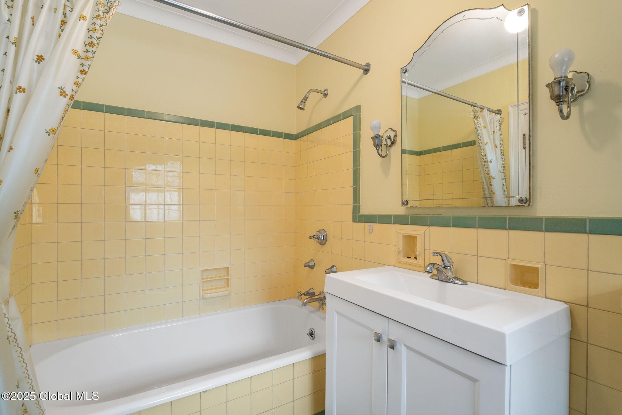 2125 Rosendale Road