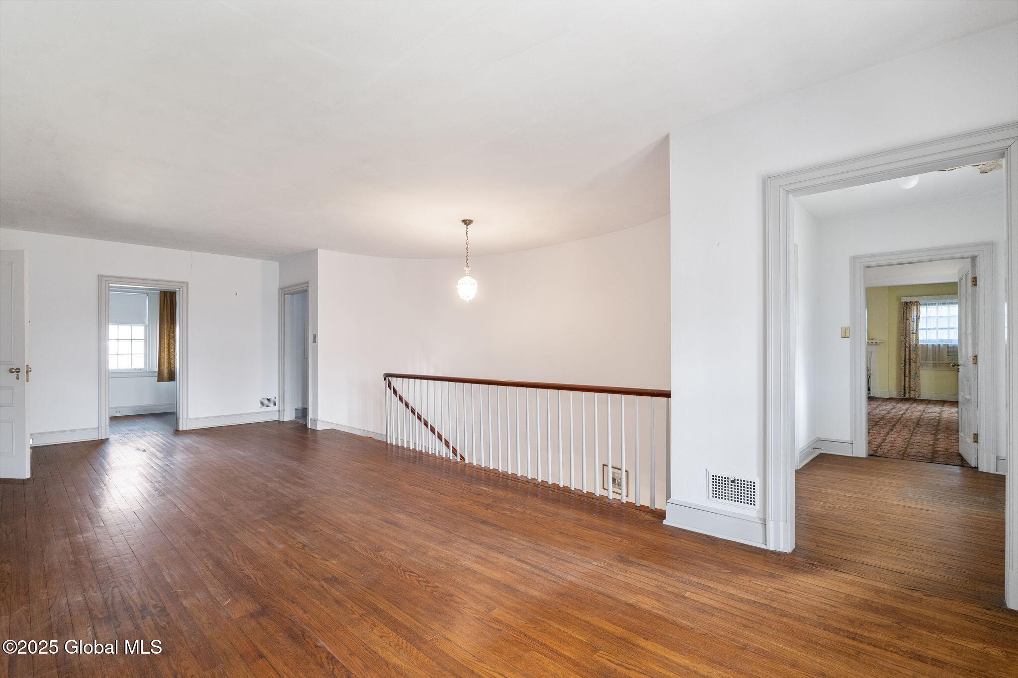 2125 Rosendale Road