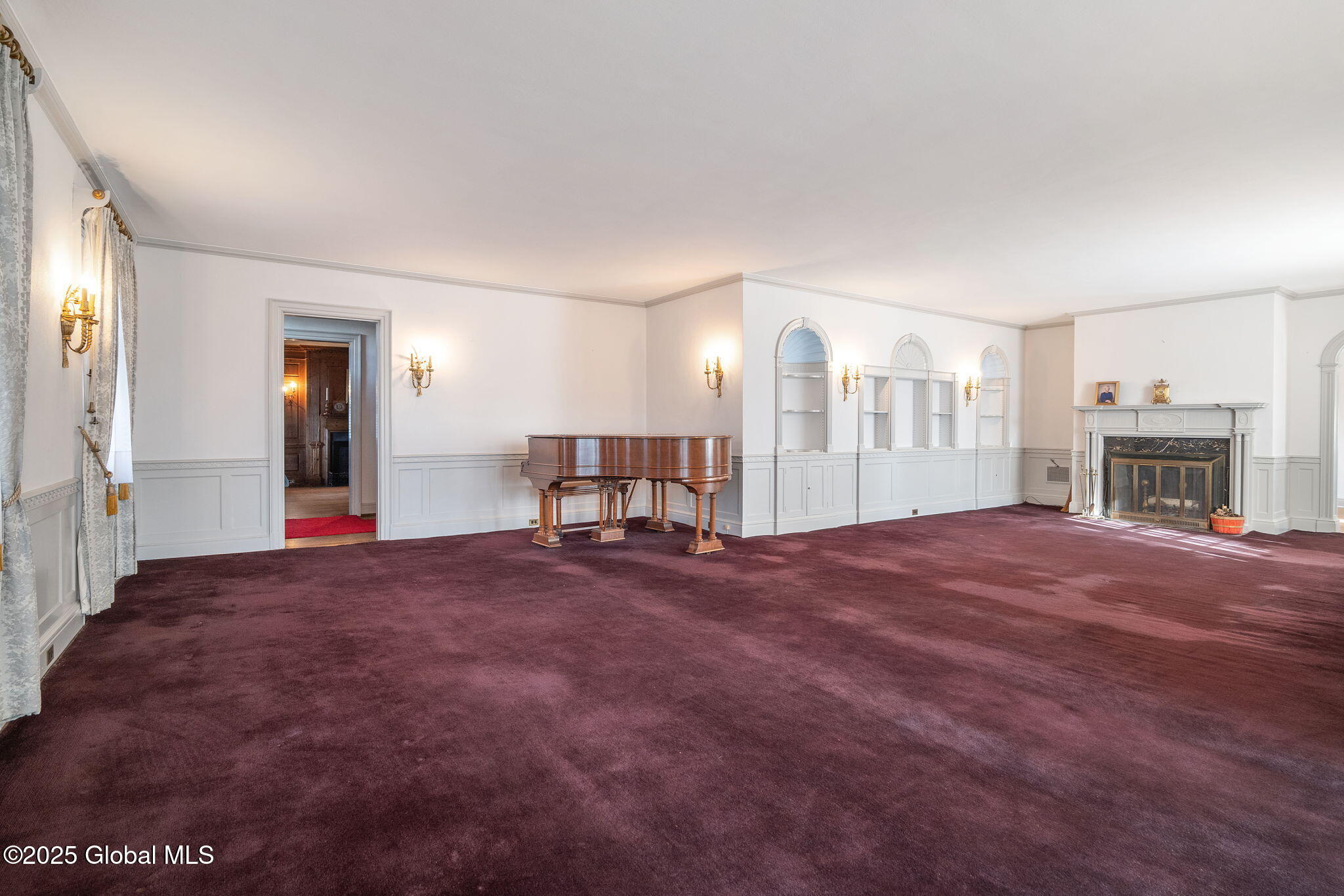 2125 Rosendale Road