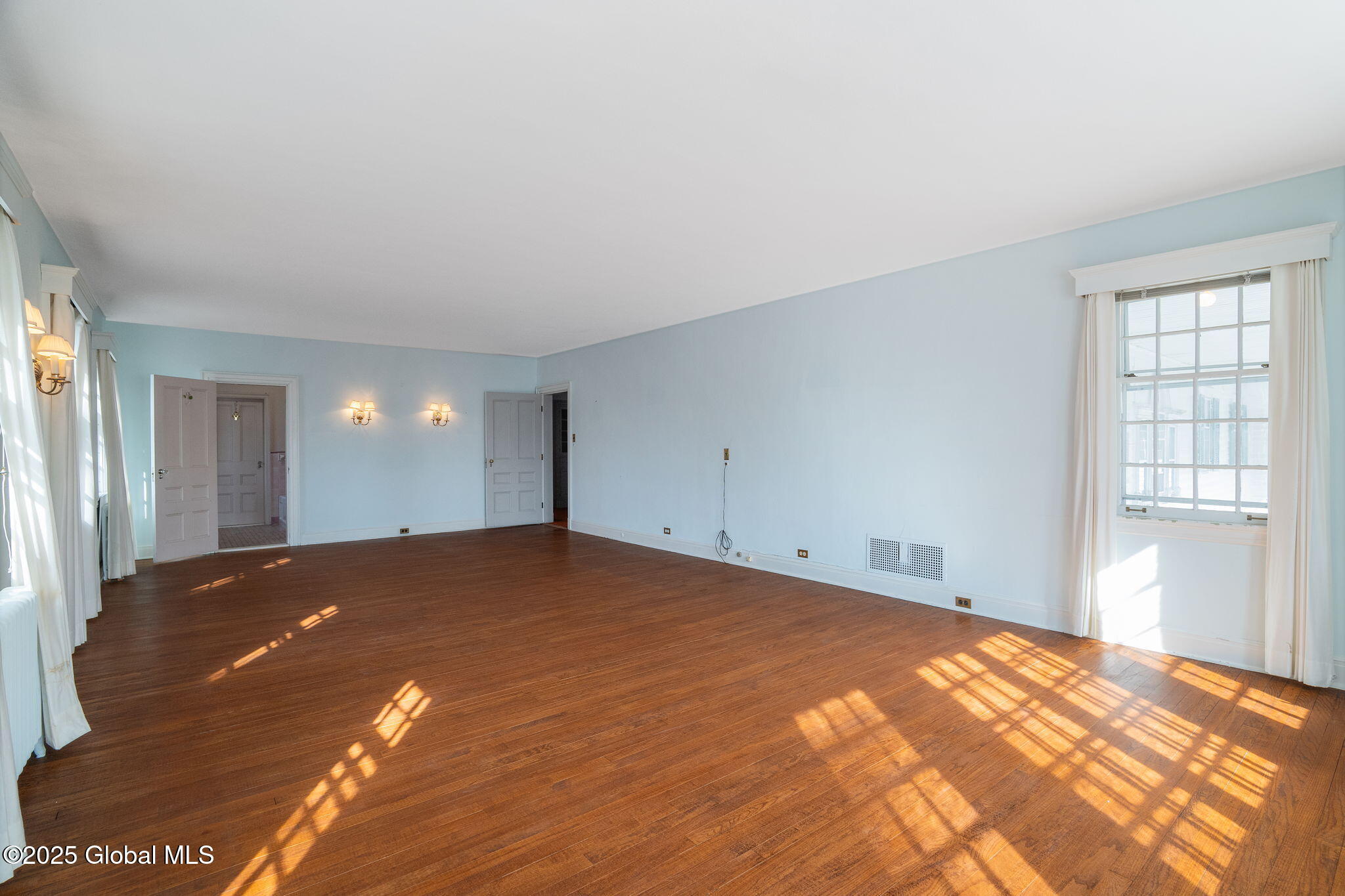 2125 Rosendale Road