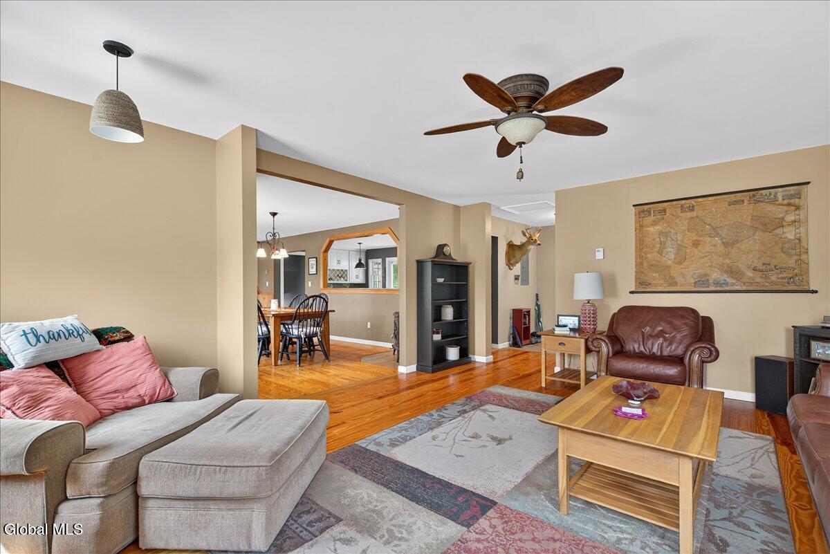 379 North Road