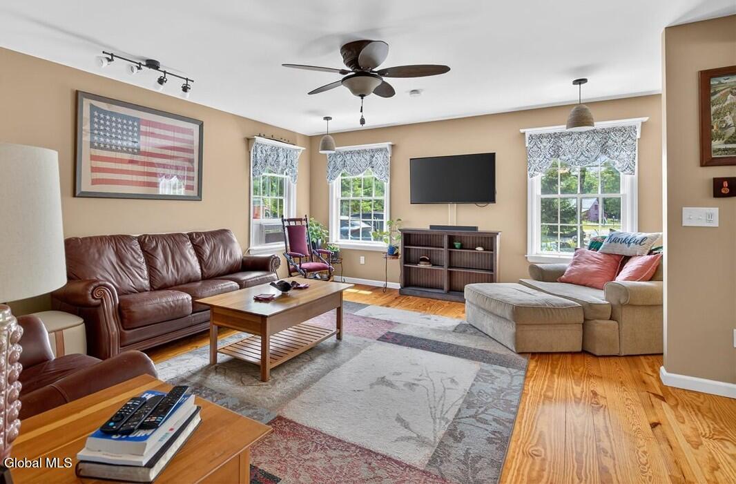 379 North Road