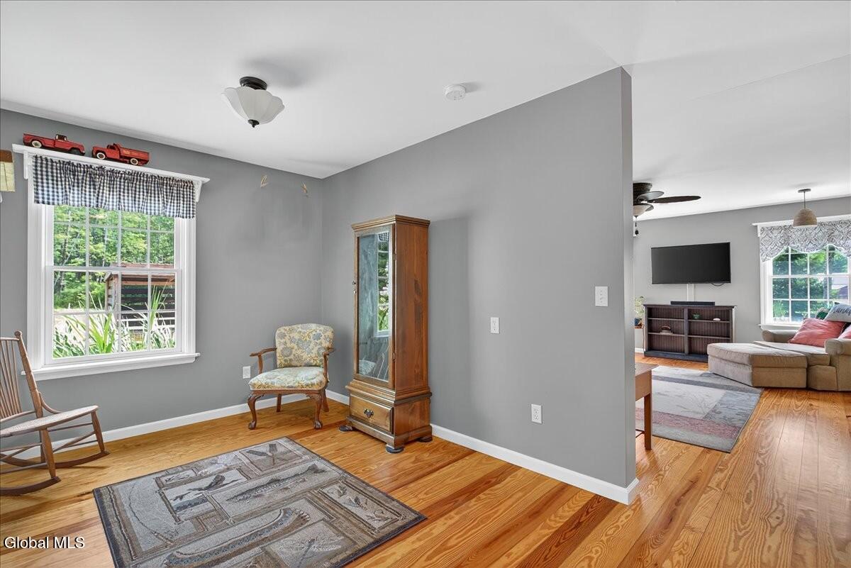 379 North Road