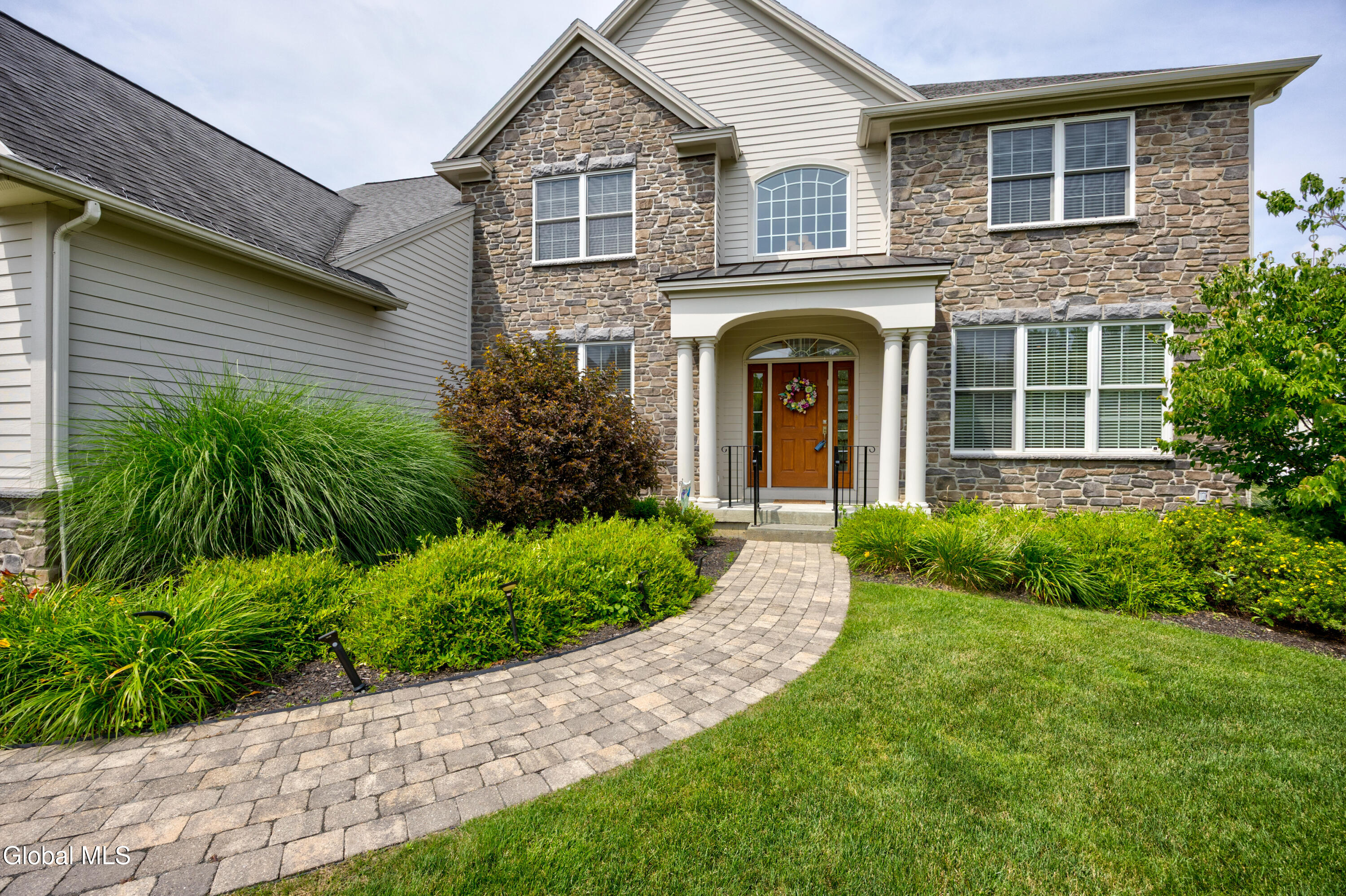 5 Sundance Lane