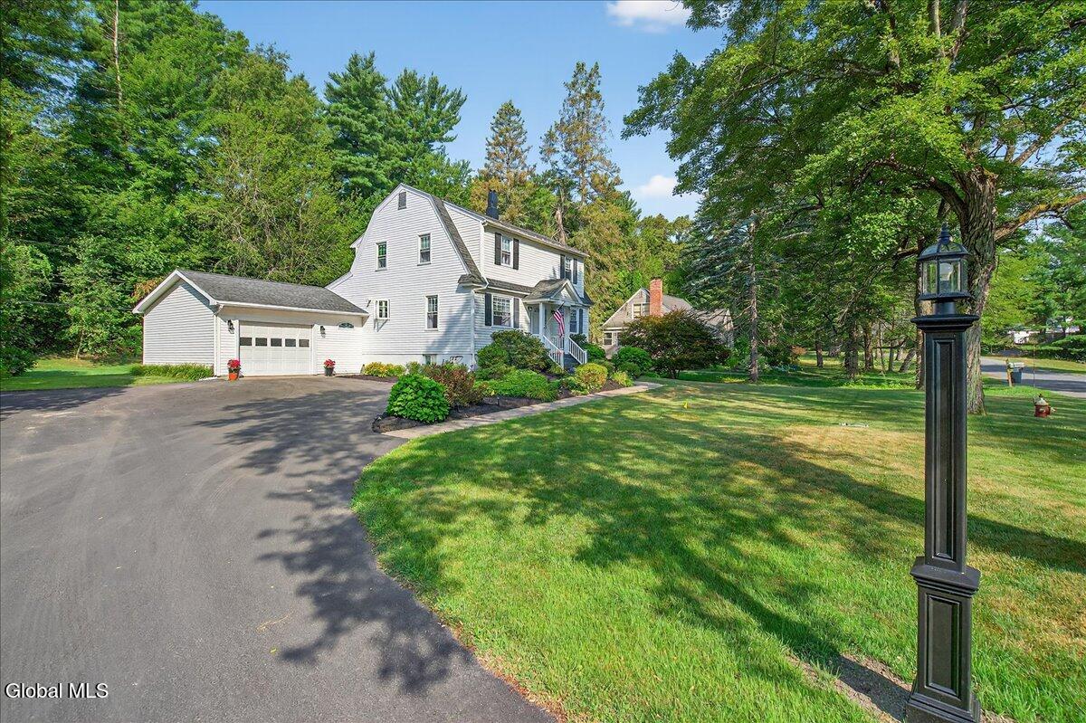 9 Newton Road