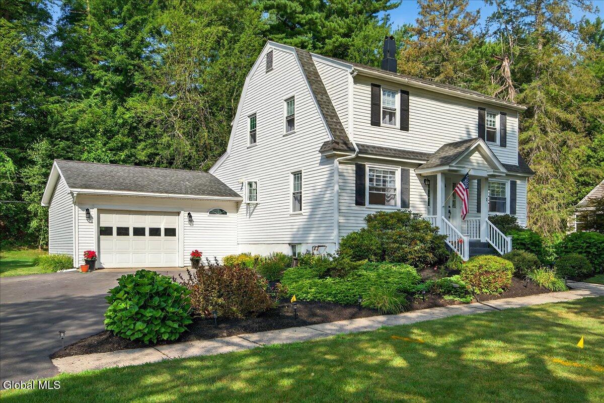 9 Newton Road