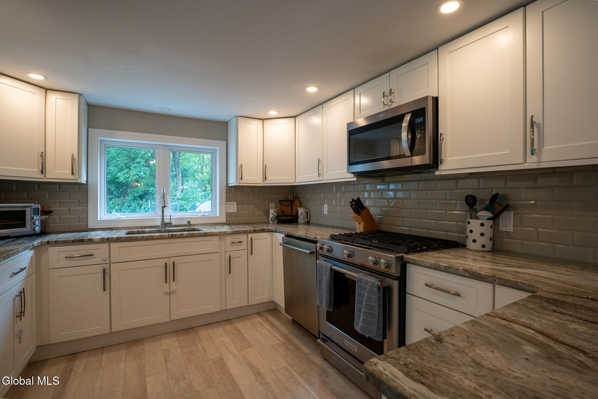 2179 Stuyvesant Street