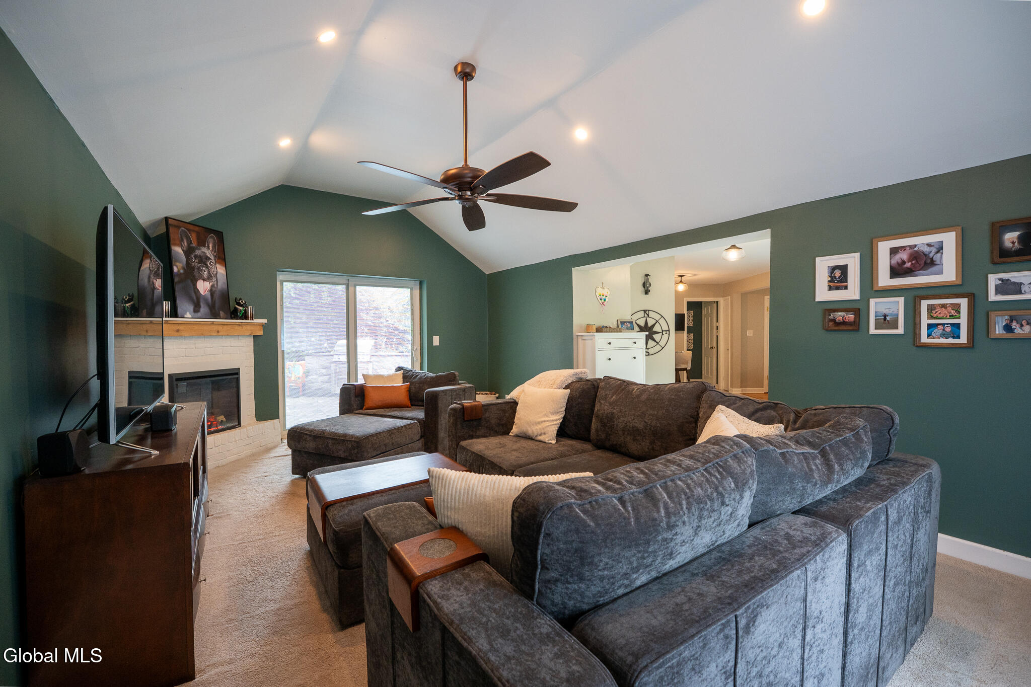 2179 Stuyvesant Street