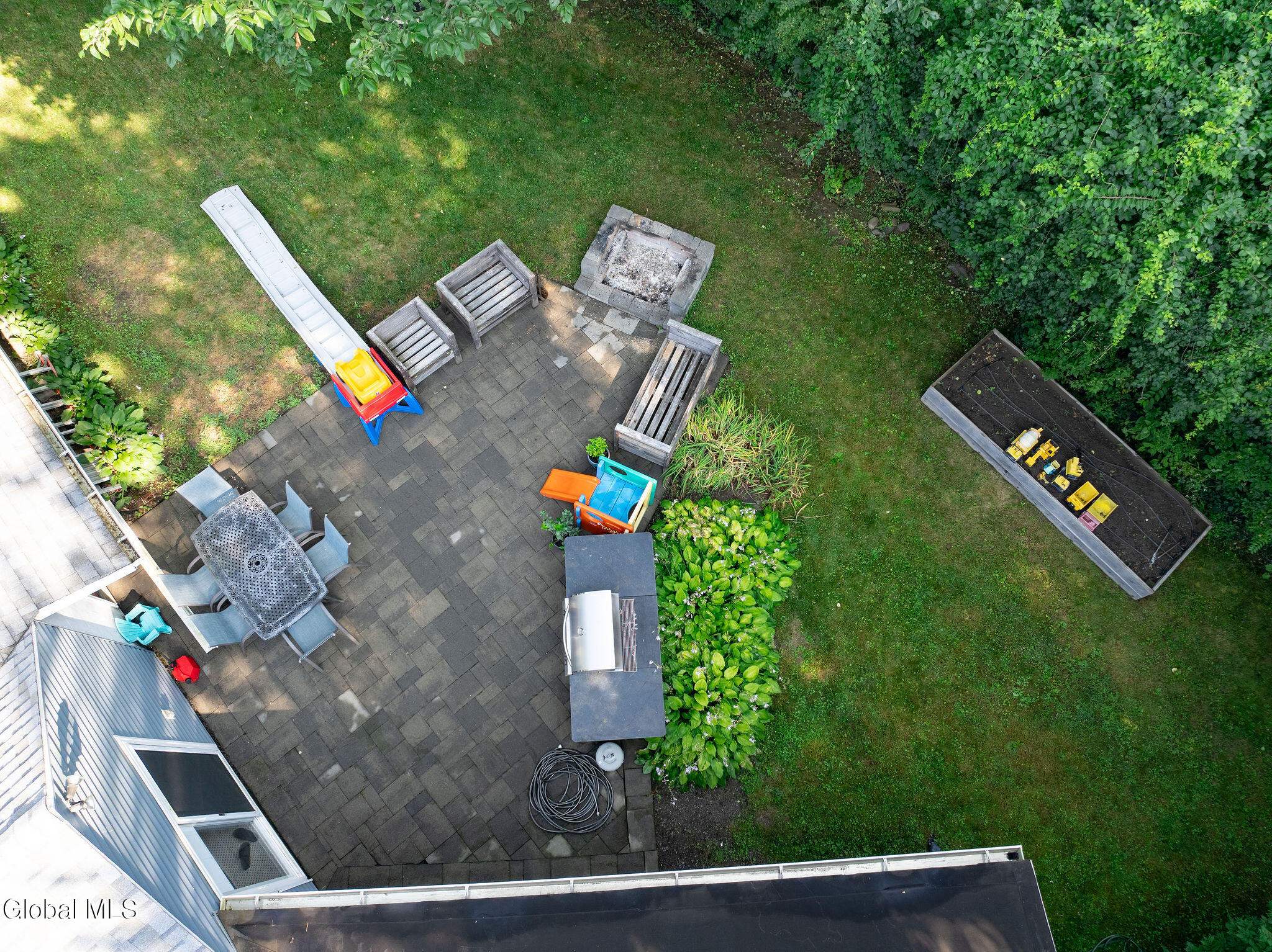 2179 Stuyvesant Street