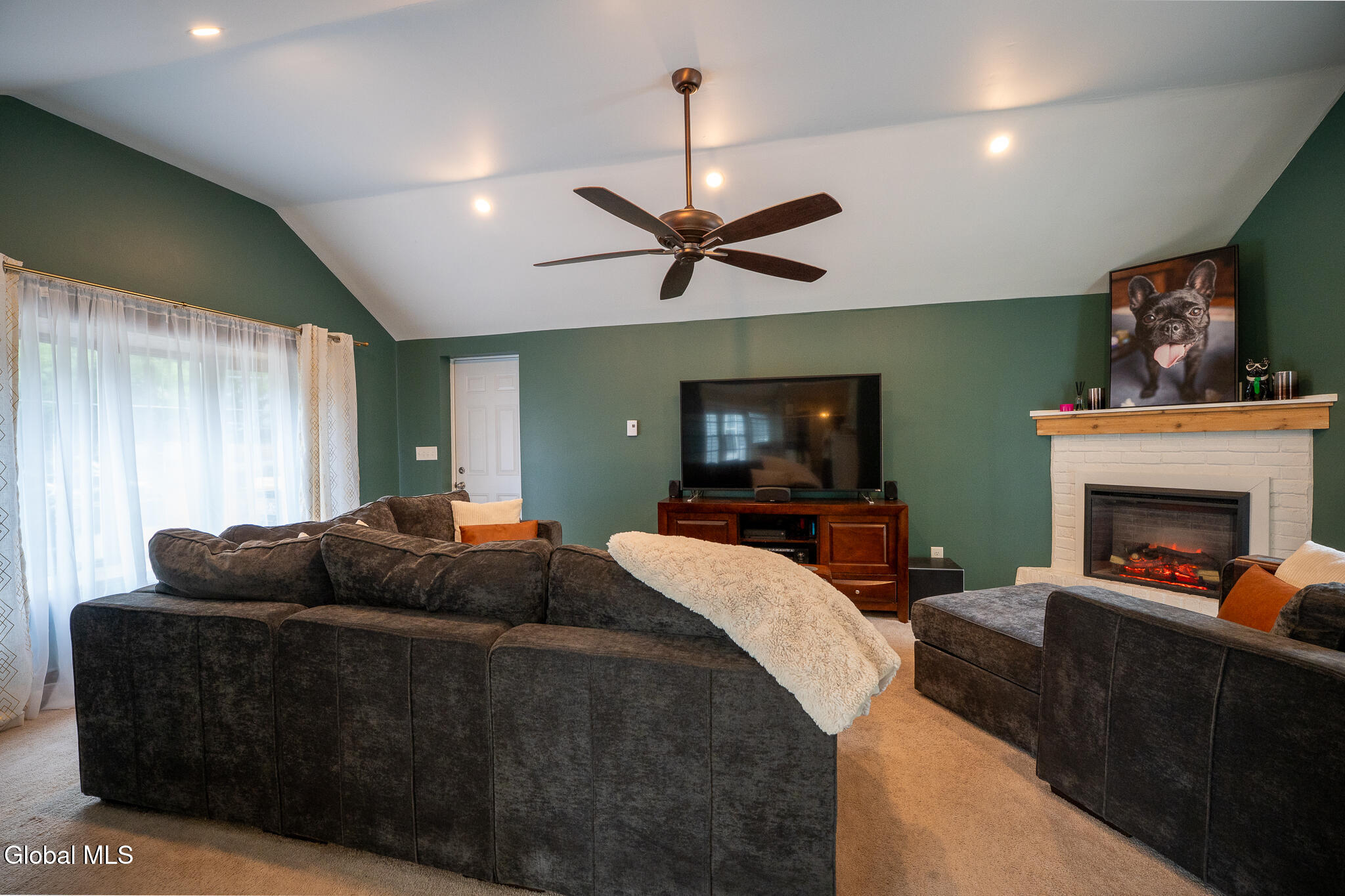 2179 Stuyvesant Street