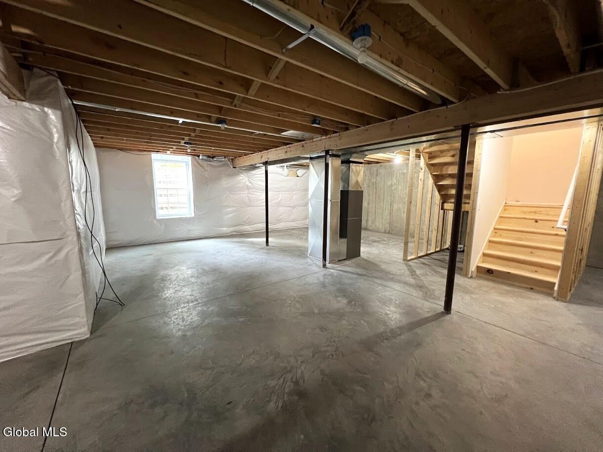 123 Eastline Road