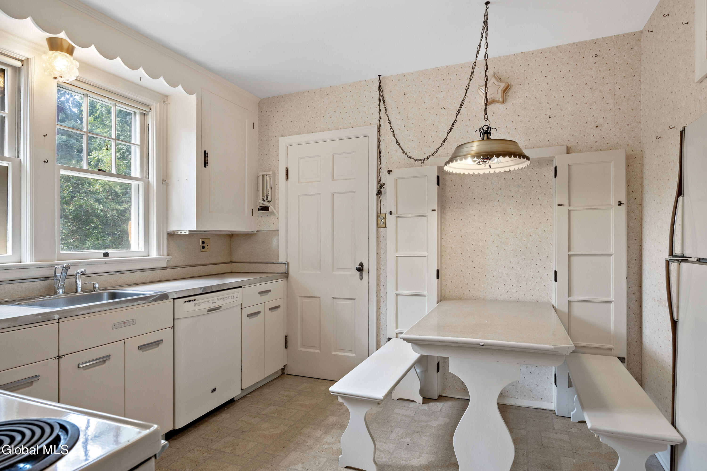 1403 Clifton Park Road