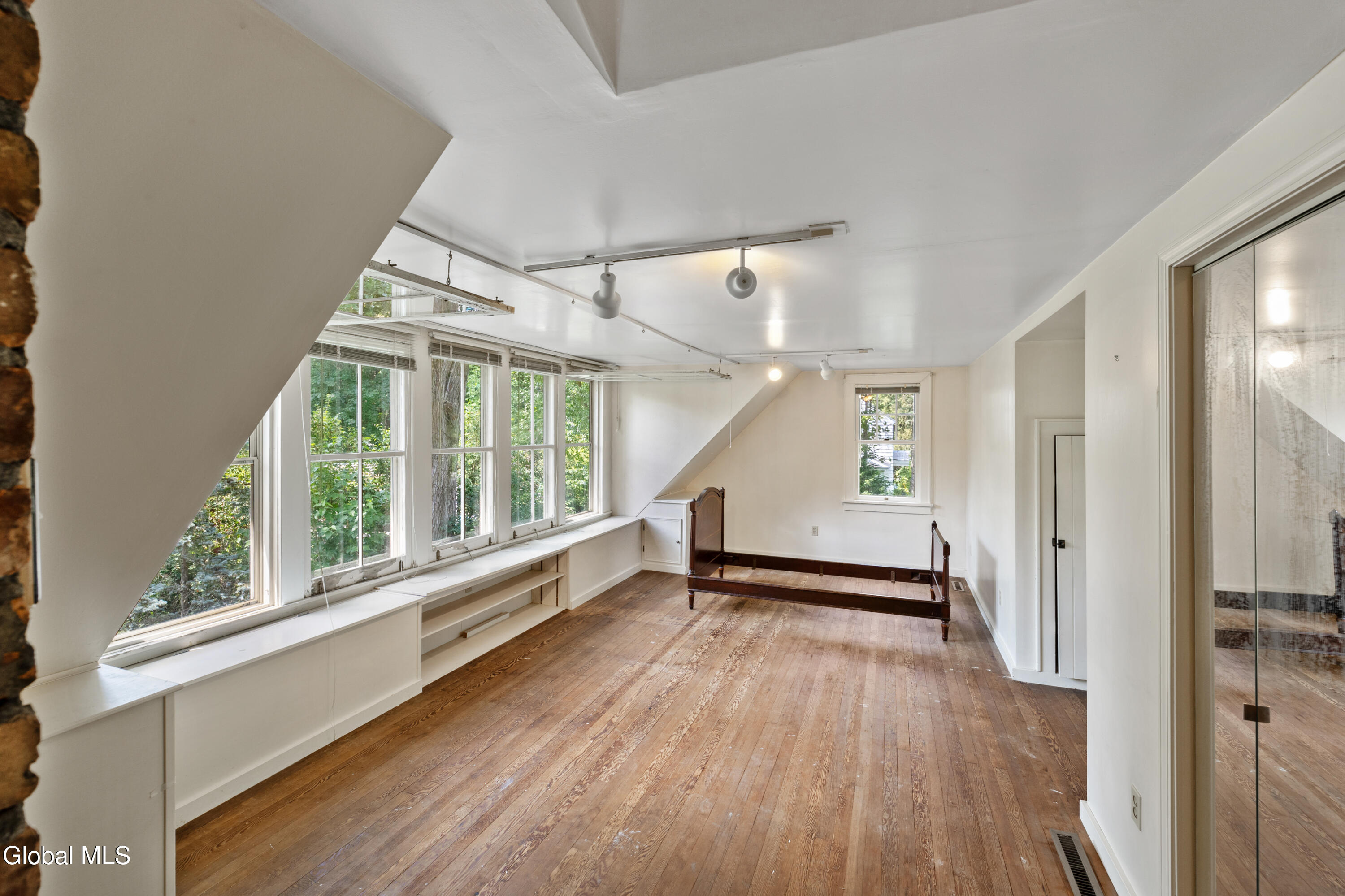 1403 Clifton Park Road