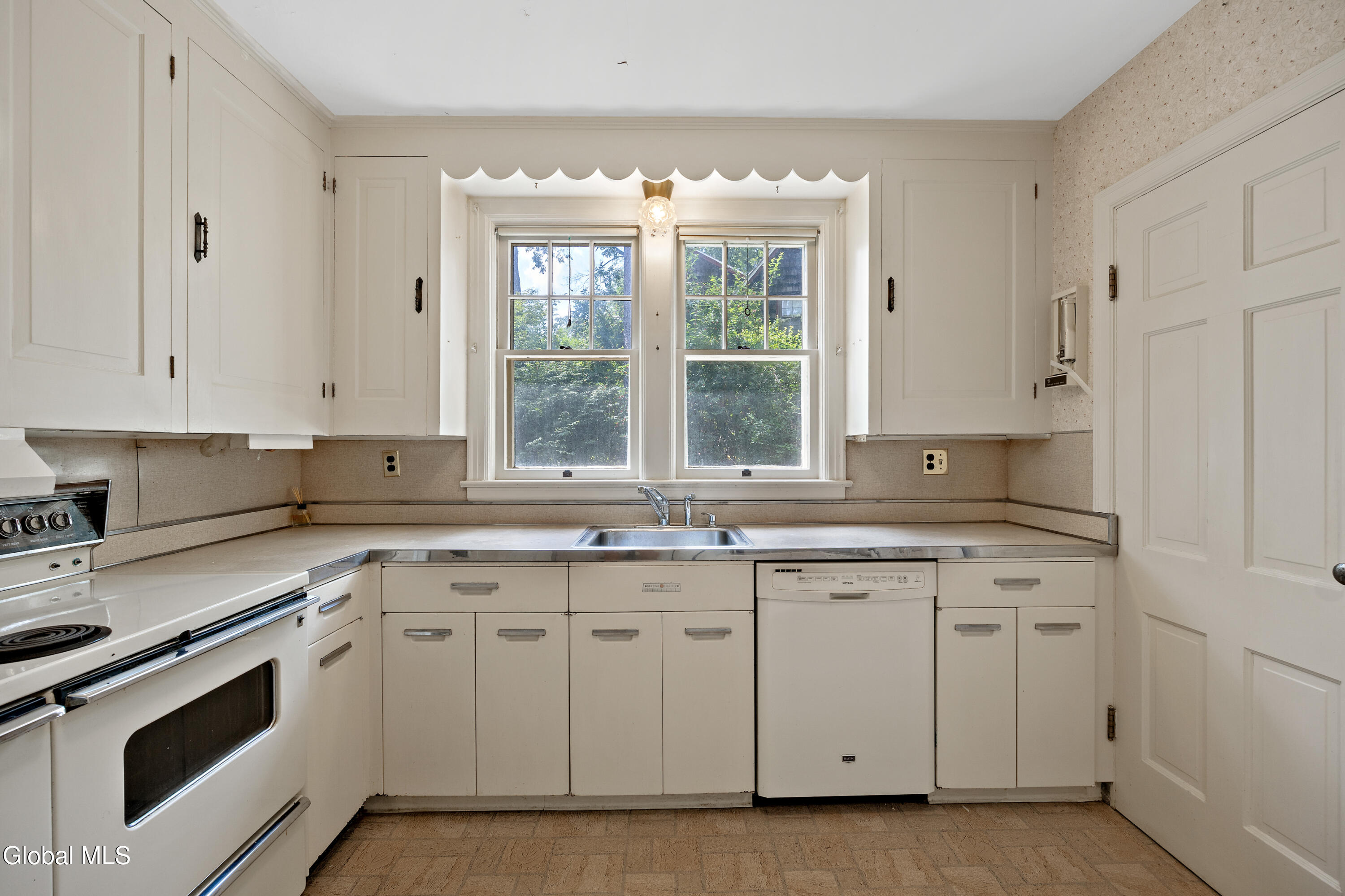 1403 Clifton Park Road