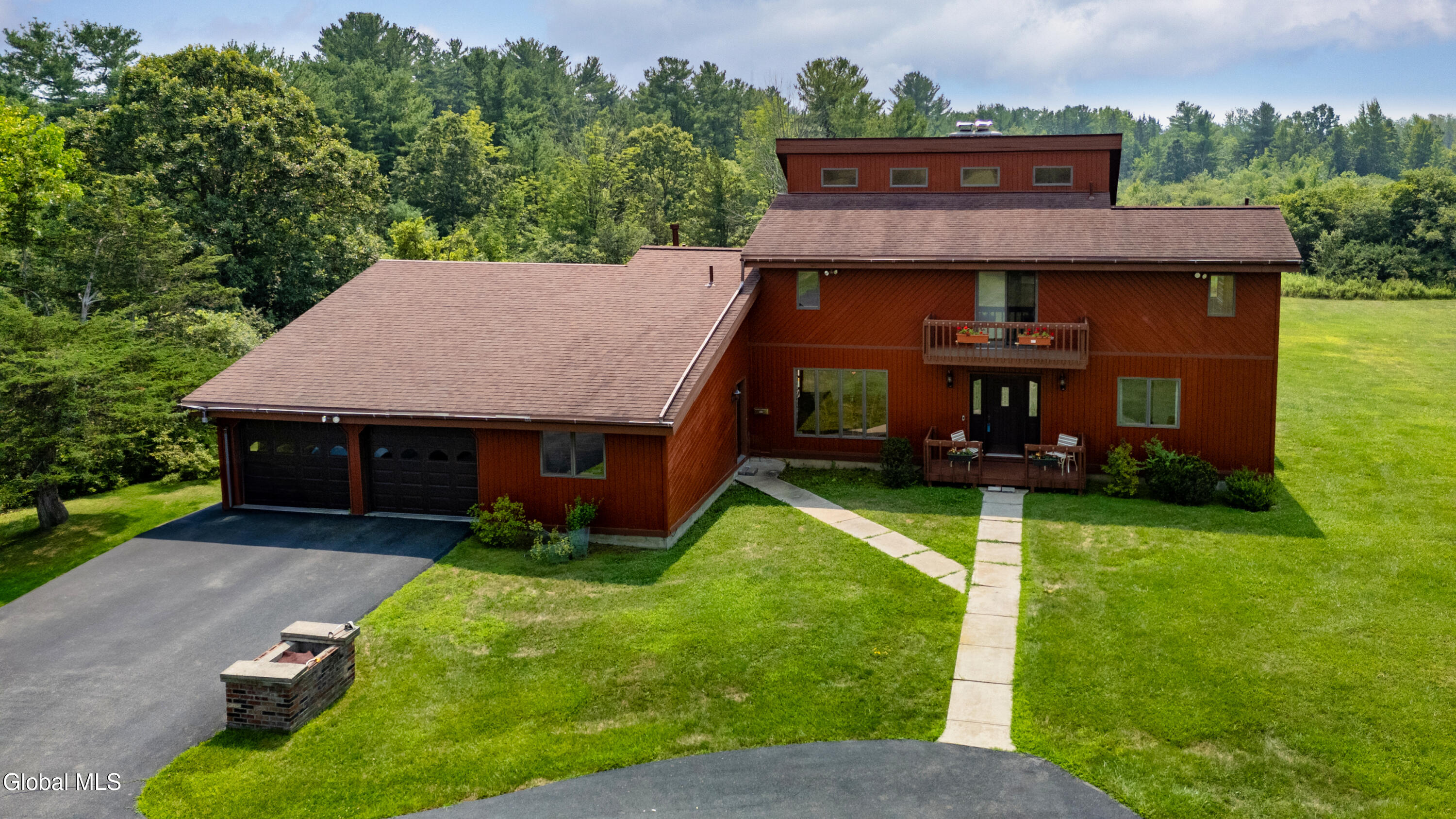 659 Putnam Road