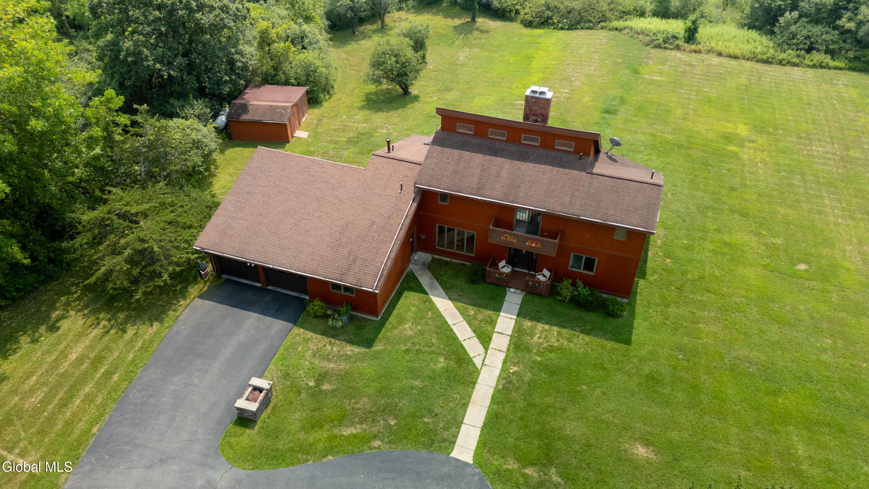 659 Putnam Road