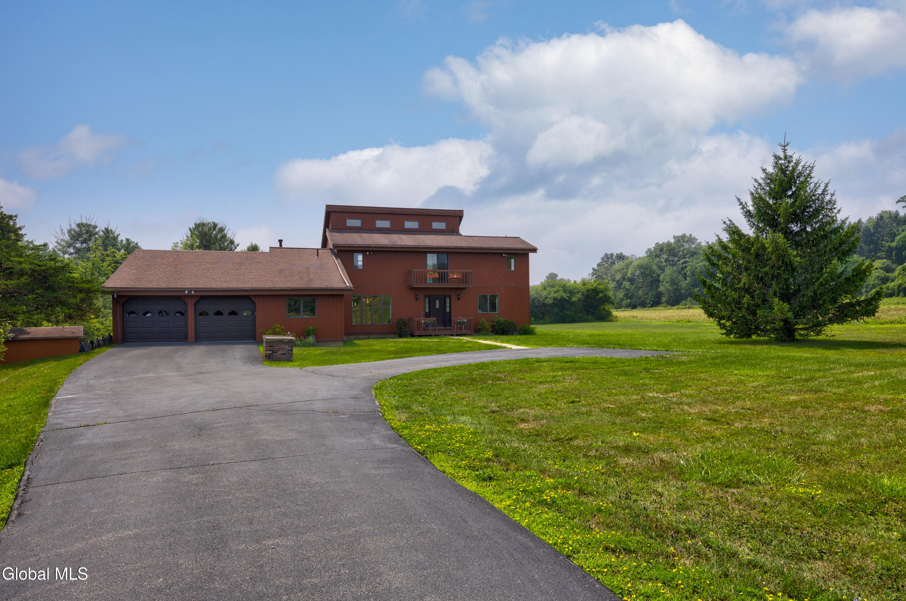 659 Putnam Road