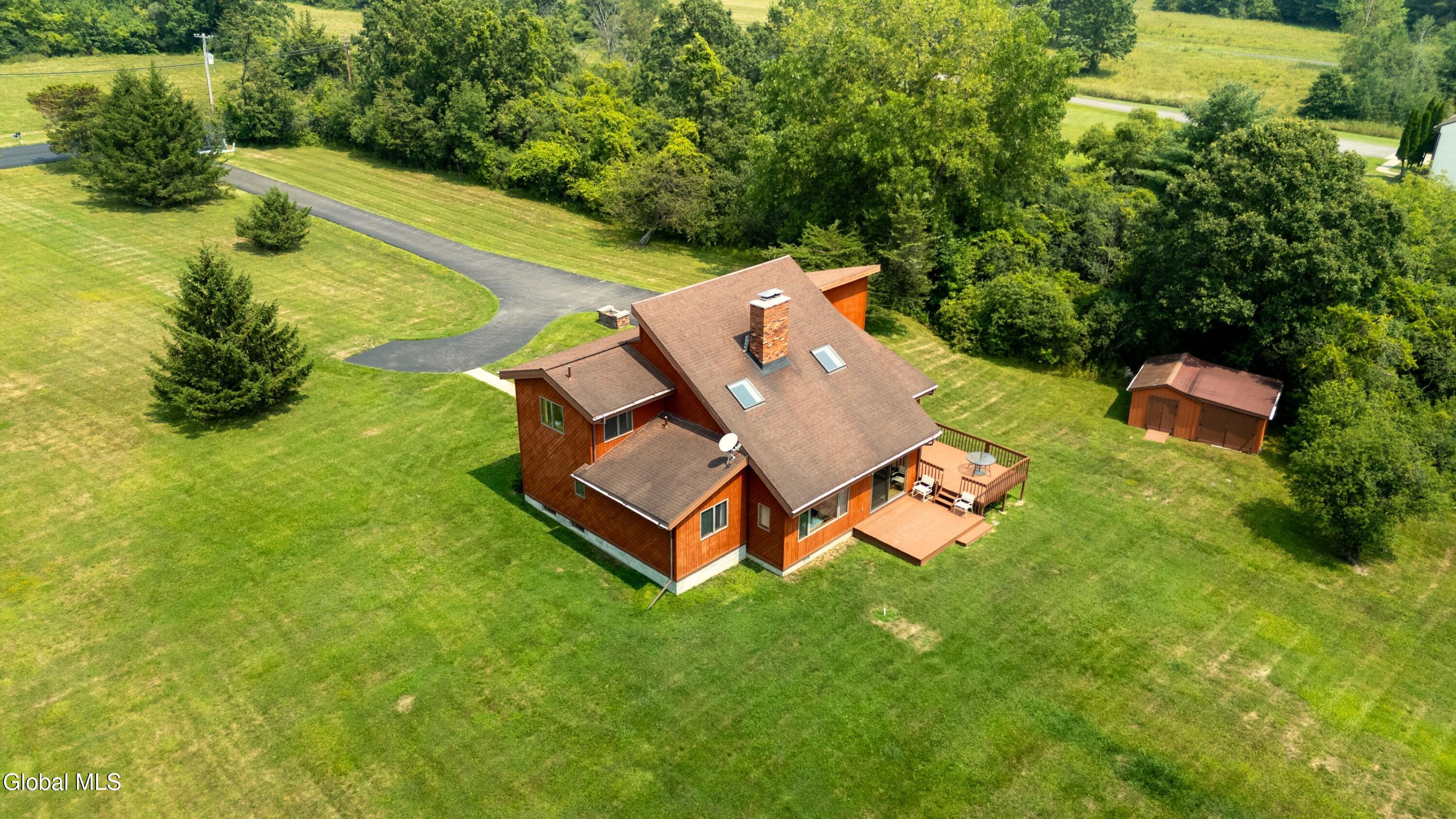 659 Putnam Road