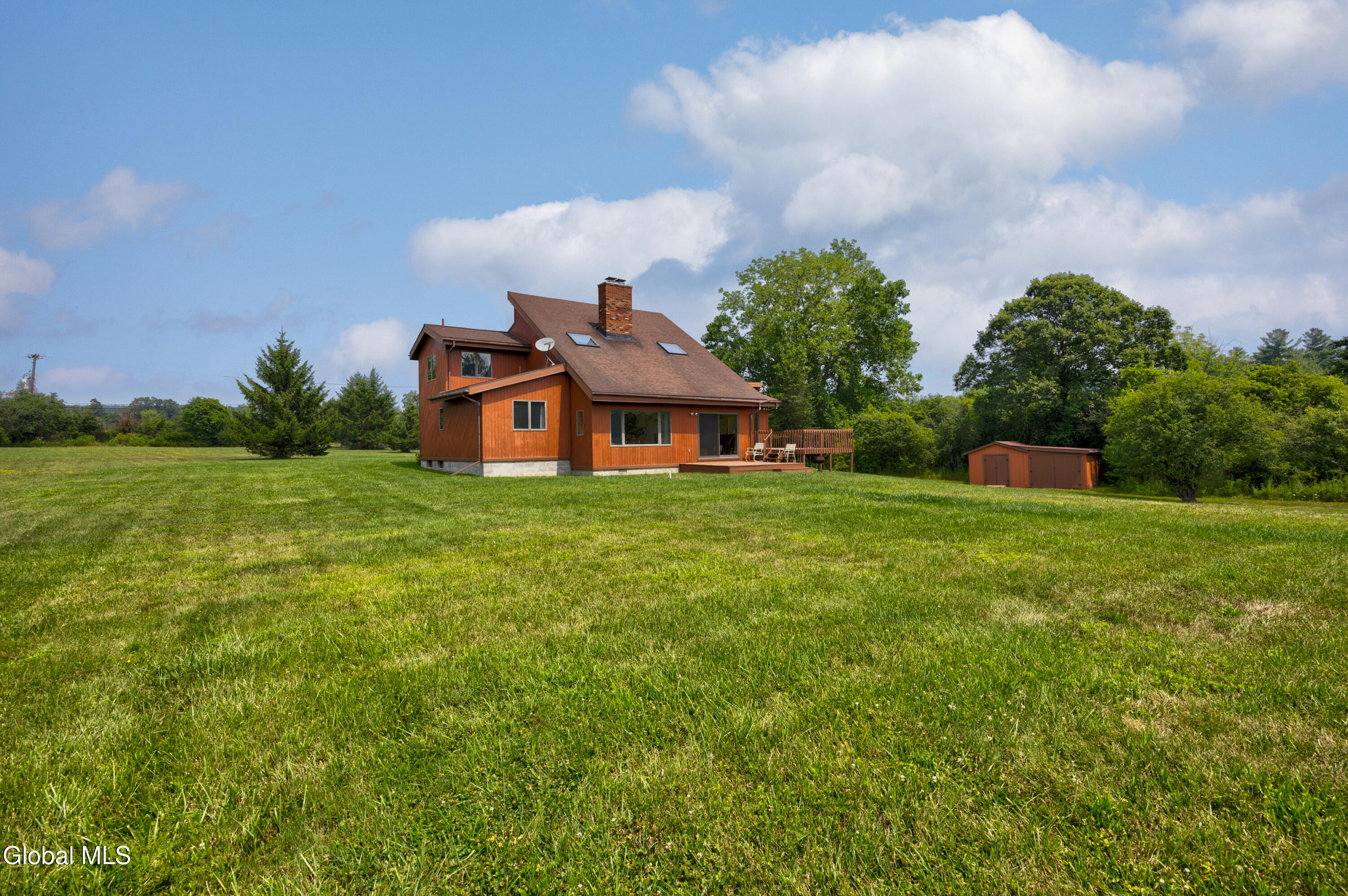 659 Putnam Road