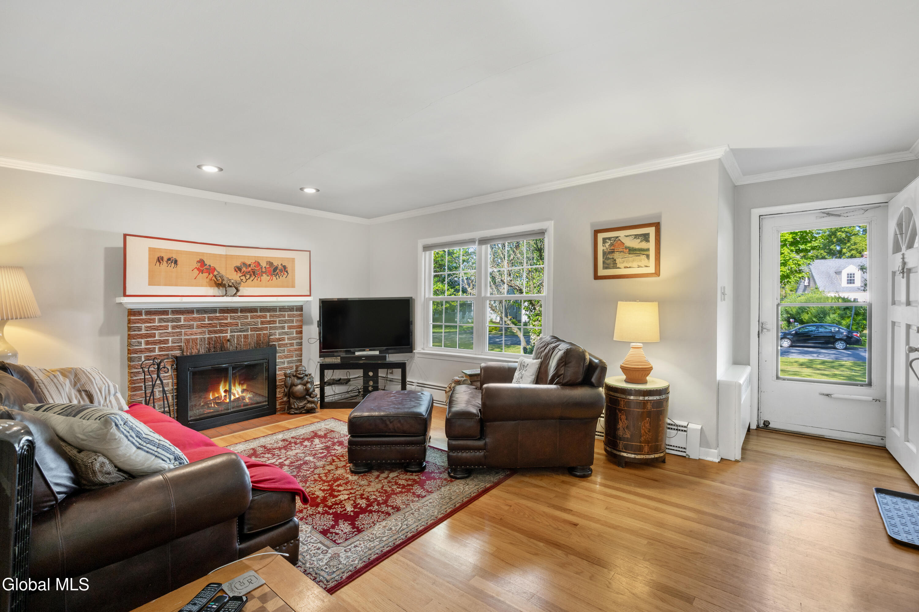 2324 Niskayuna Drive